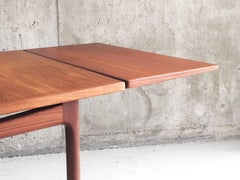 Ib Kofod-Larsen for G-Plan’s Danish Range 1960s Teak Extendable Dining Table