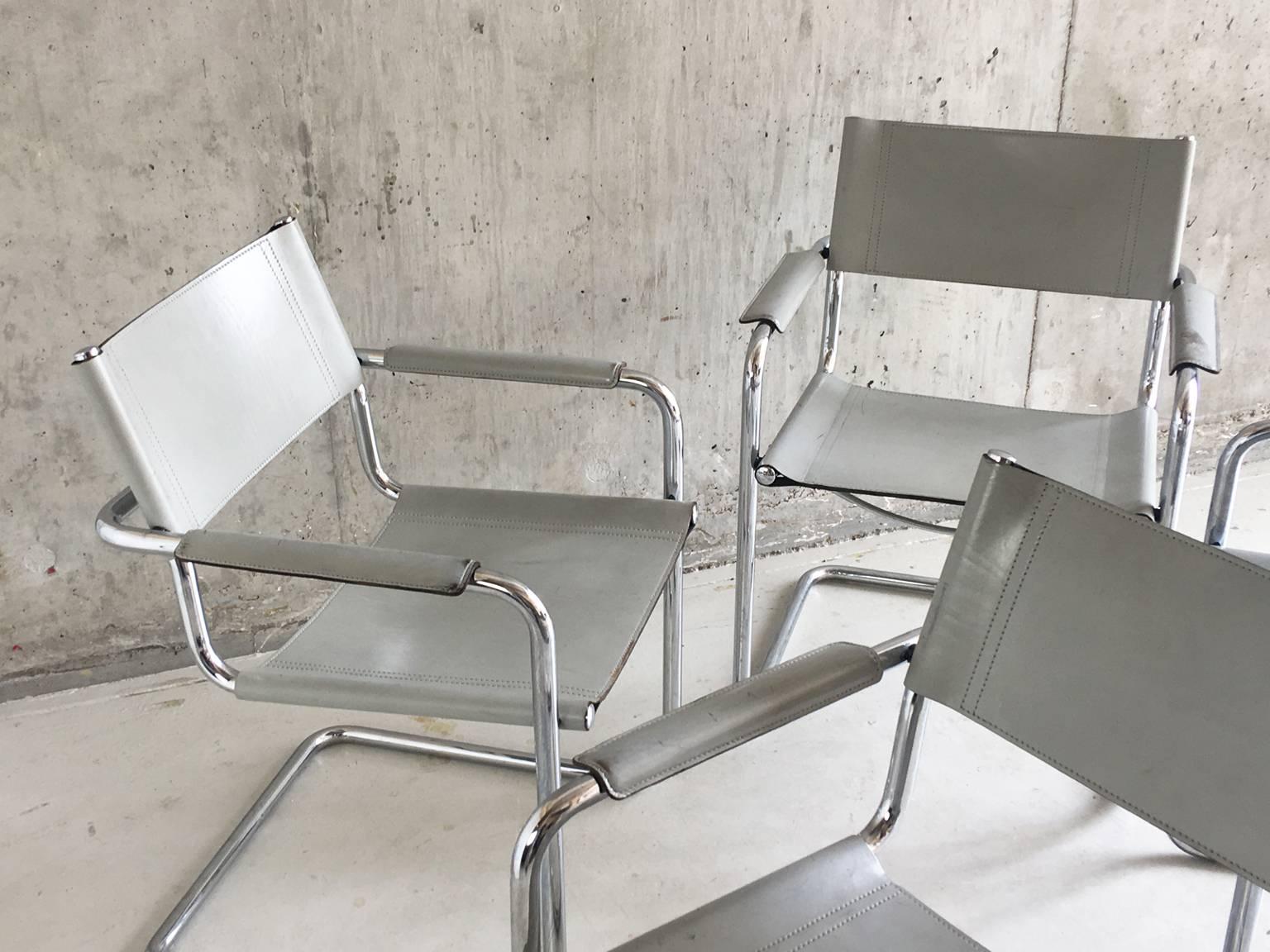 Four Original Matteo Grassi ‘MG5’ 1970s Italian Grey Leather and Chrome Chairs In Good Condition For Sale In London, GB