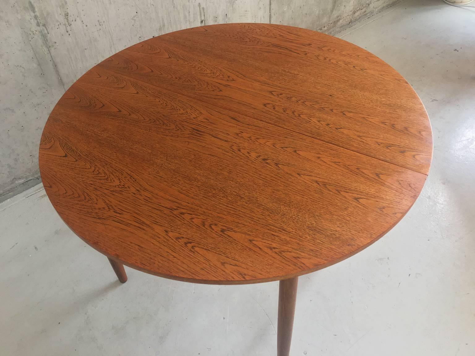 1970s G Plan Mid-Century Extendable Teak Dining Table For Sale 1