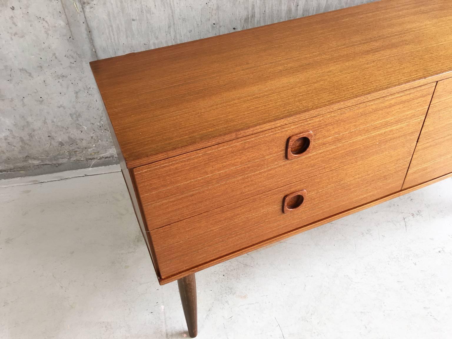 Mid-Century Modern 1970s Mid-Century Teak Schreiber Chest of Drawers with Recessed Draw Pulls For Sale