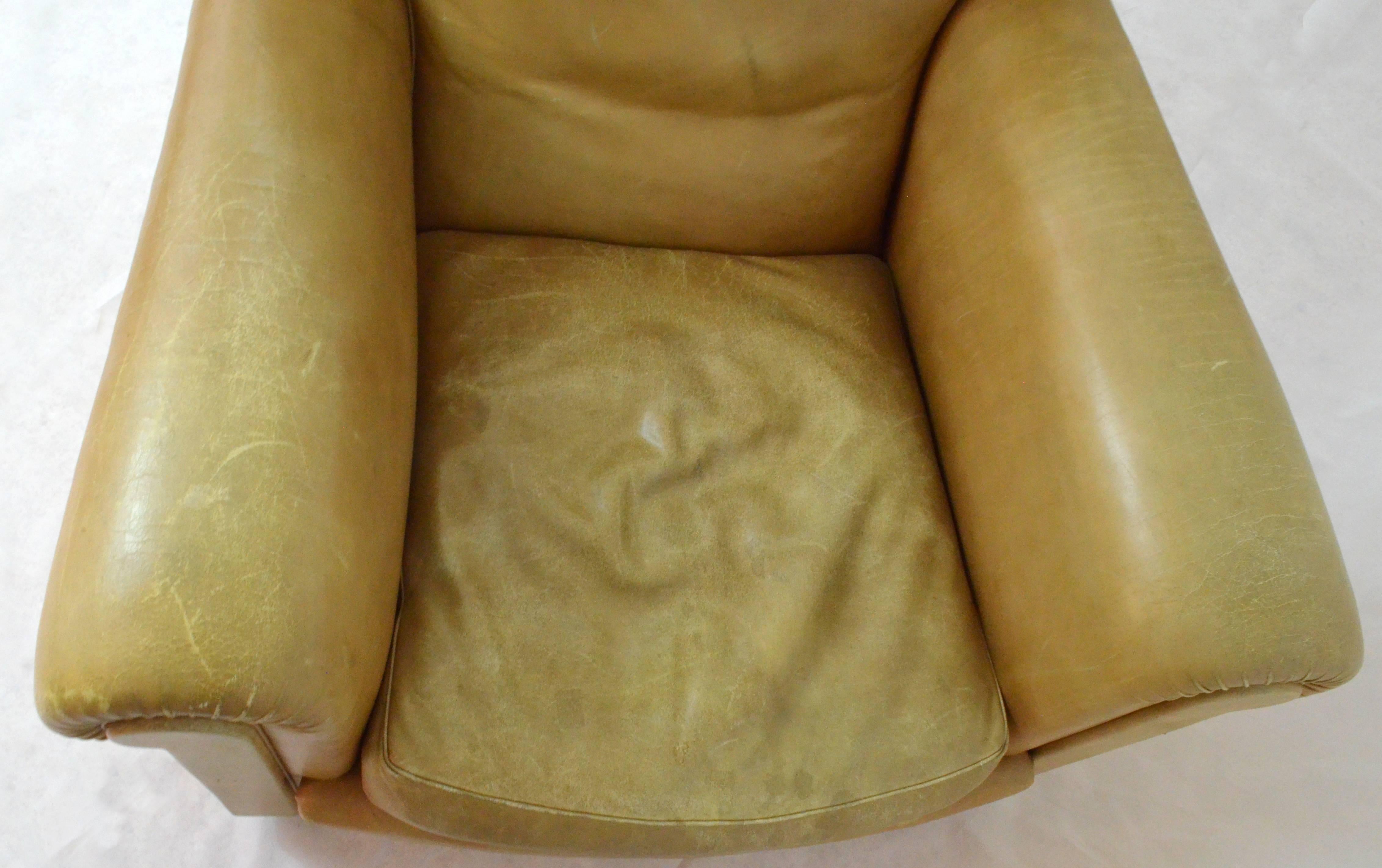 Italian 1960s Leather Cognac Color Club Armchair marked Poltrona Frau