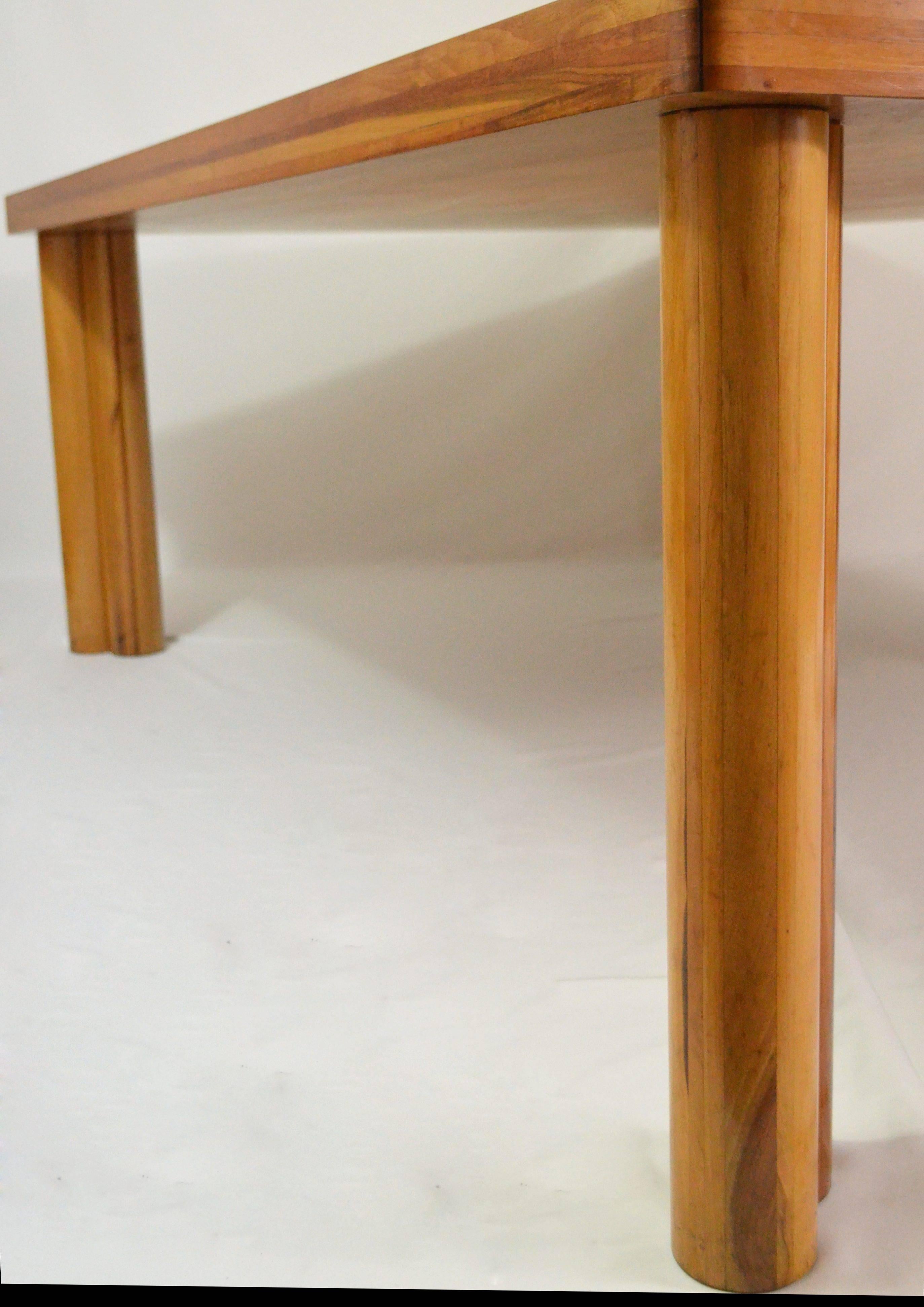 Mid-Century Modern Big Walnut wood Table designed by Carlo Scarpa for Bernini in 1976 