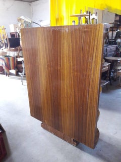 1930s Art Deco Macassar Wood two Doors Rounded Corners Bar Cabinet