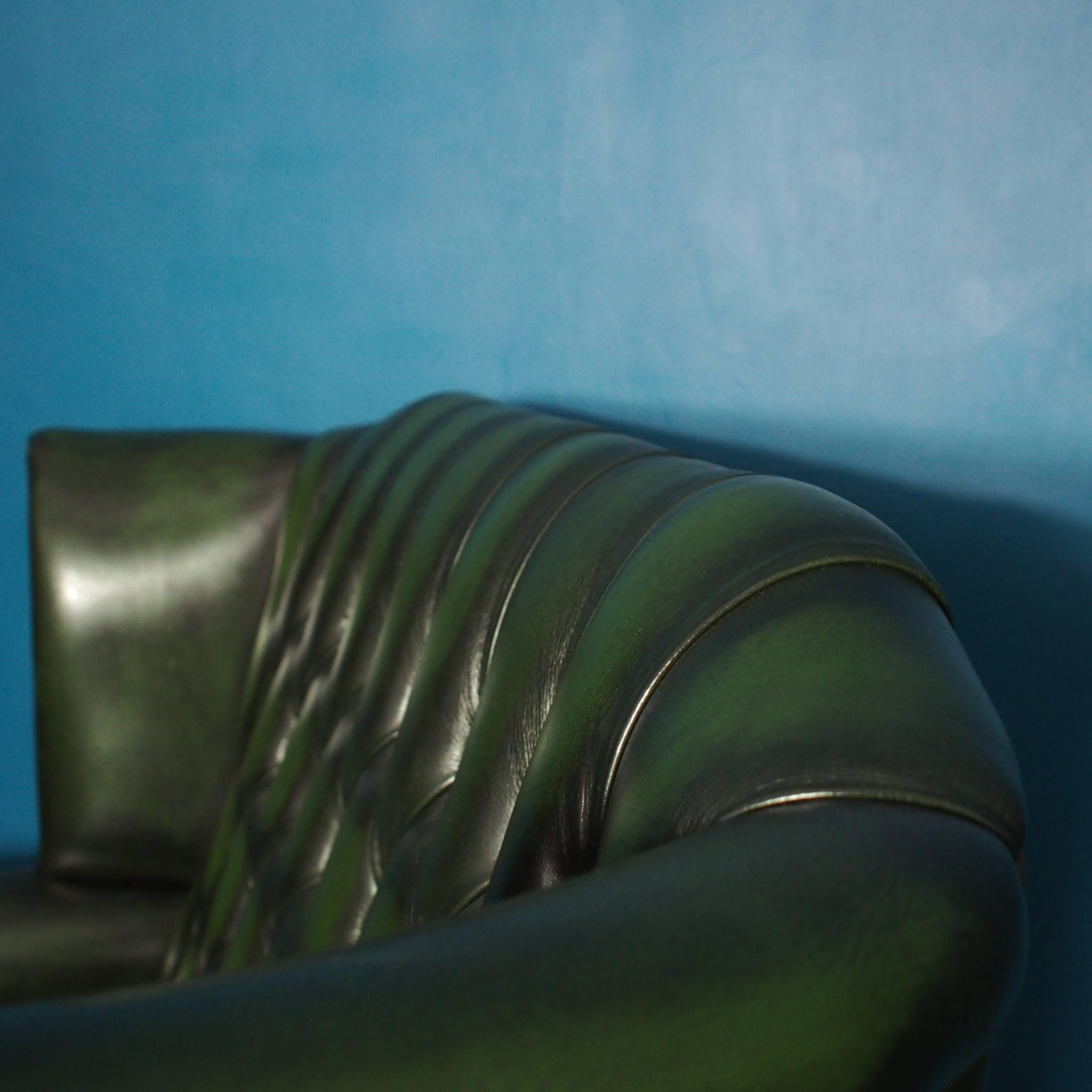 Two-Seat Leather Wingback Chesterfield Sofa, Antique Green, 1980s 5
