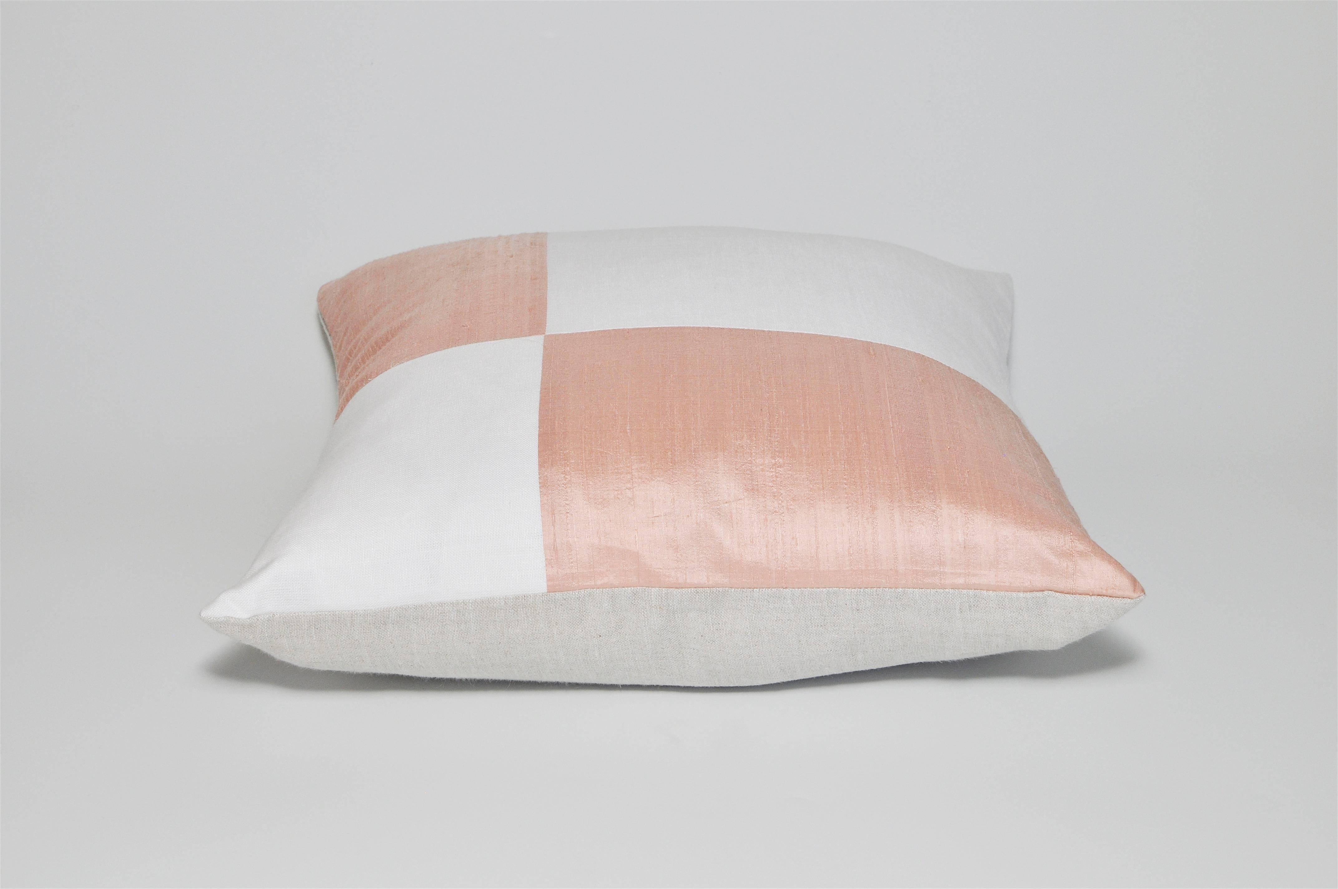 French Antique Pink Peach Silk and White Irish Linen Geometric Cushion Pillow In Excellent Condition For Sale In Great Britain, Northern Ireland