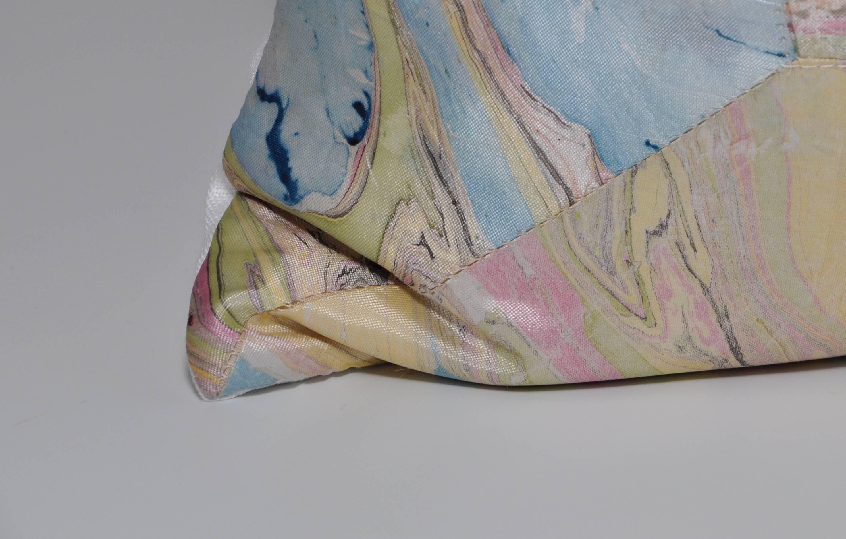 Hand-Crafted Pair of Vintage Italian Marbled Satin with Irish Linen Cushion Pillows  For Sale