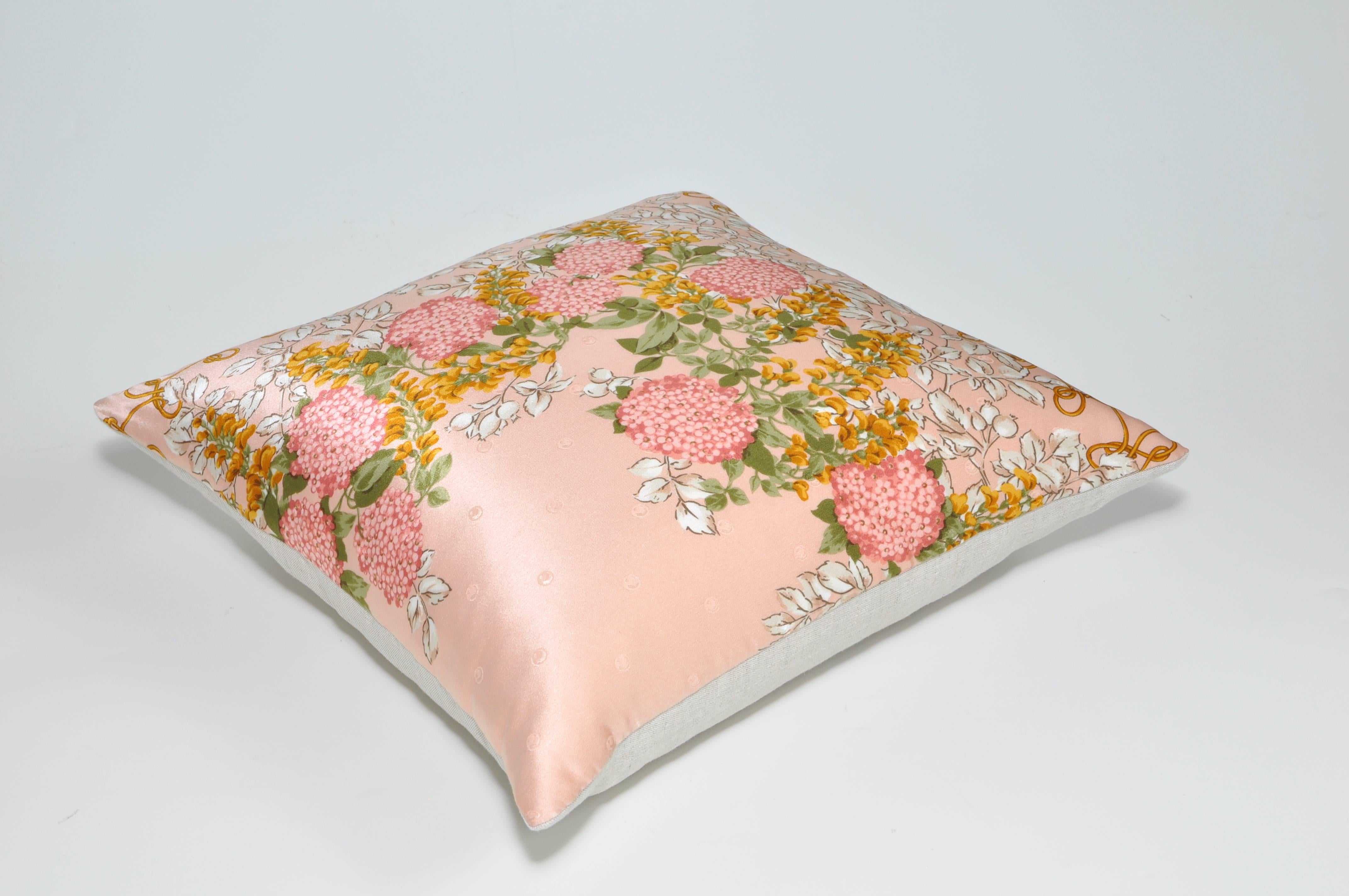 Vintage Nina Ricci Peach Silk Scarf with Irish Linen Cushion Pillow In Excellent Condition For Sale In Great Britain, Northern Ireland