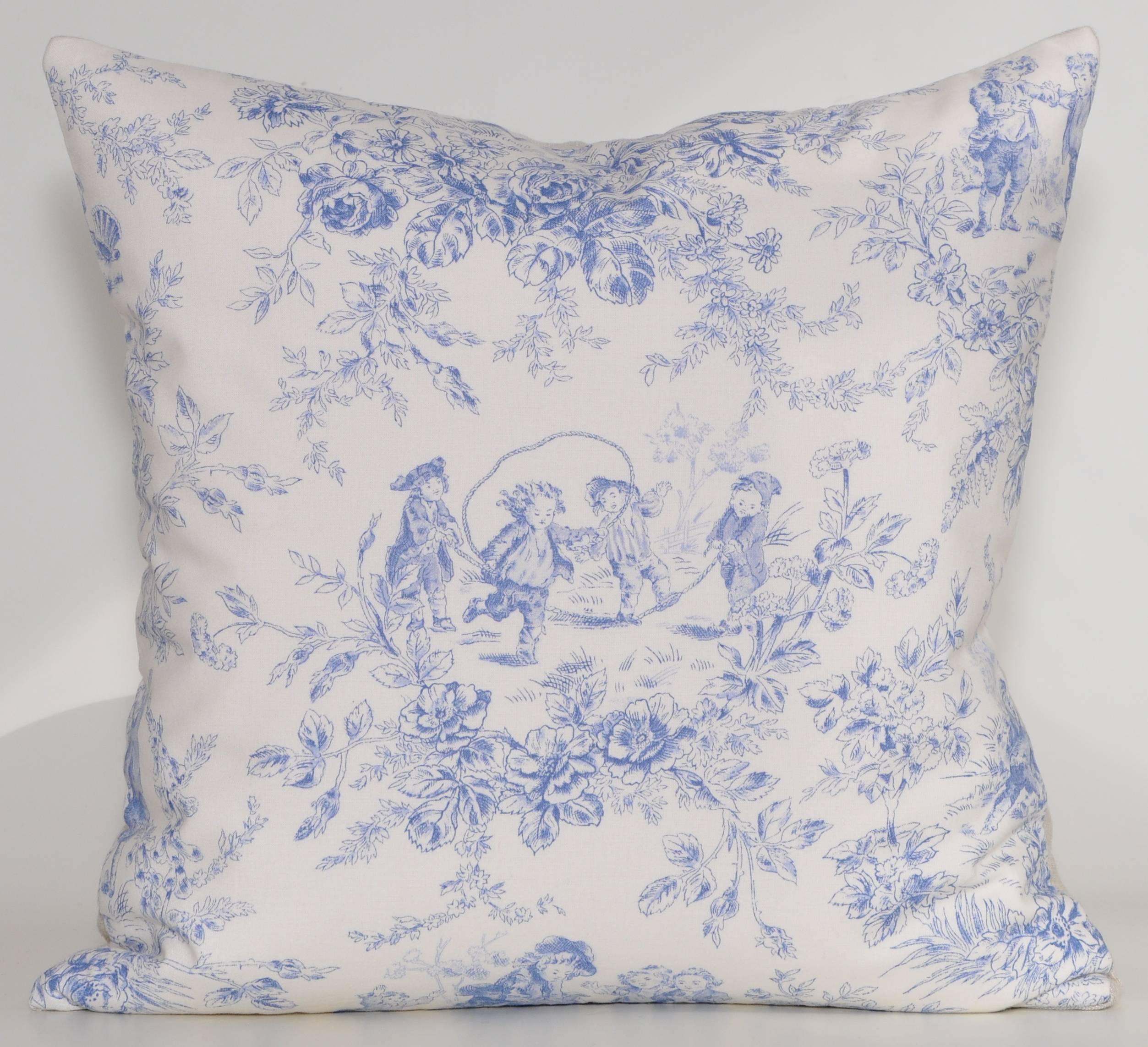 Custom-made one-of-a-kind luxury pair of cushions (pillows) set created from vintage fabric of an antique 'Toile de Jouy' design in delicate cotton. Purchased at ‘Marché Paul Bert’ in France, from an unused roll and marked along the entirety of it’s