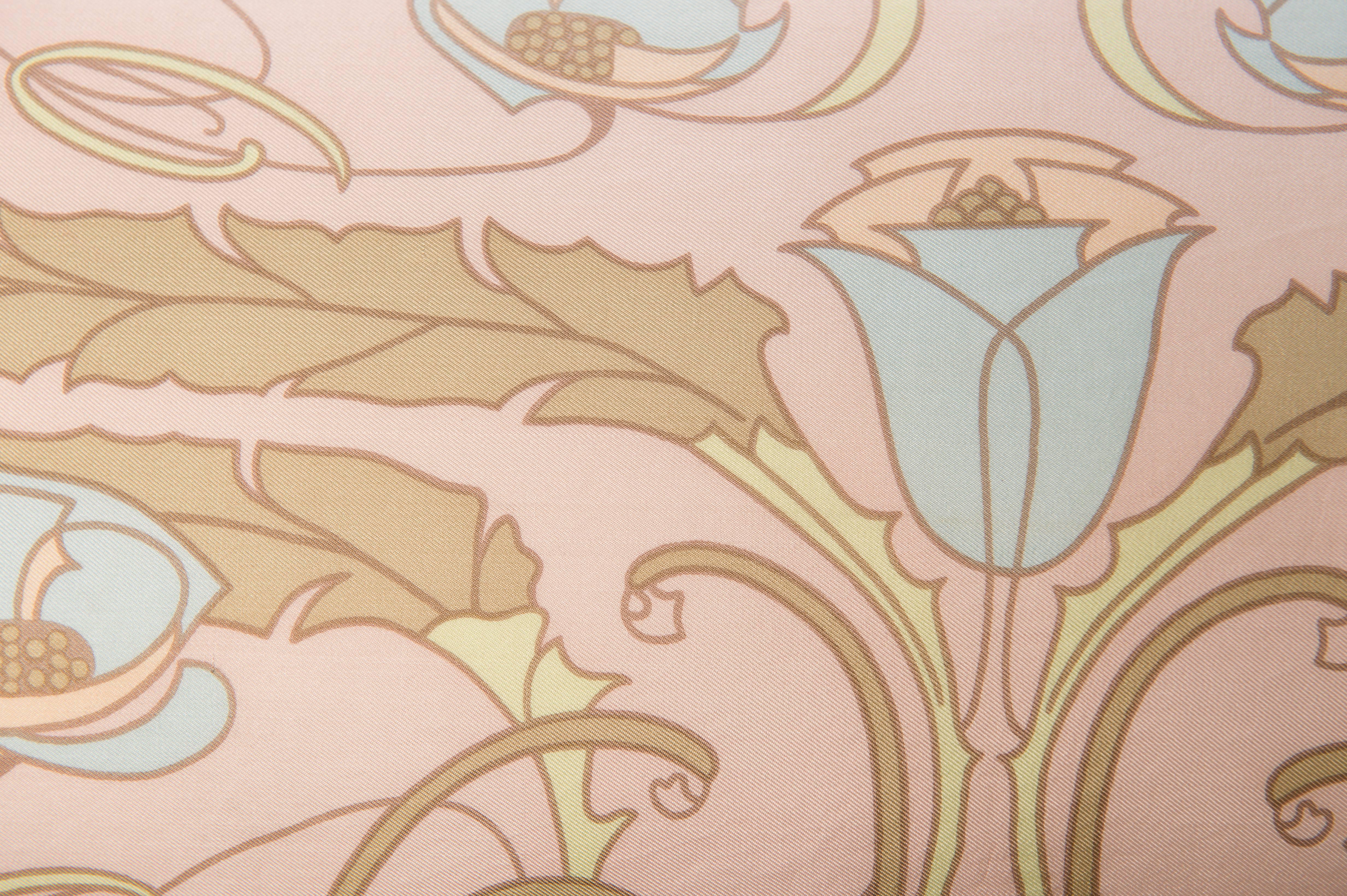 20th Century Pair of Vintage Liberty of London Silk Fabric with Irish Linen Cushions Pillows
