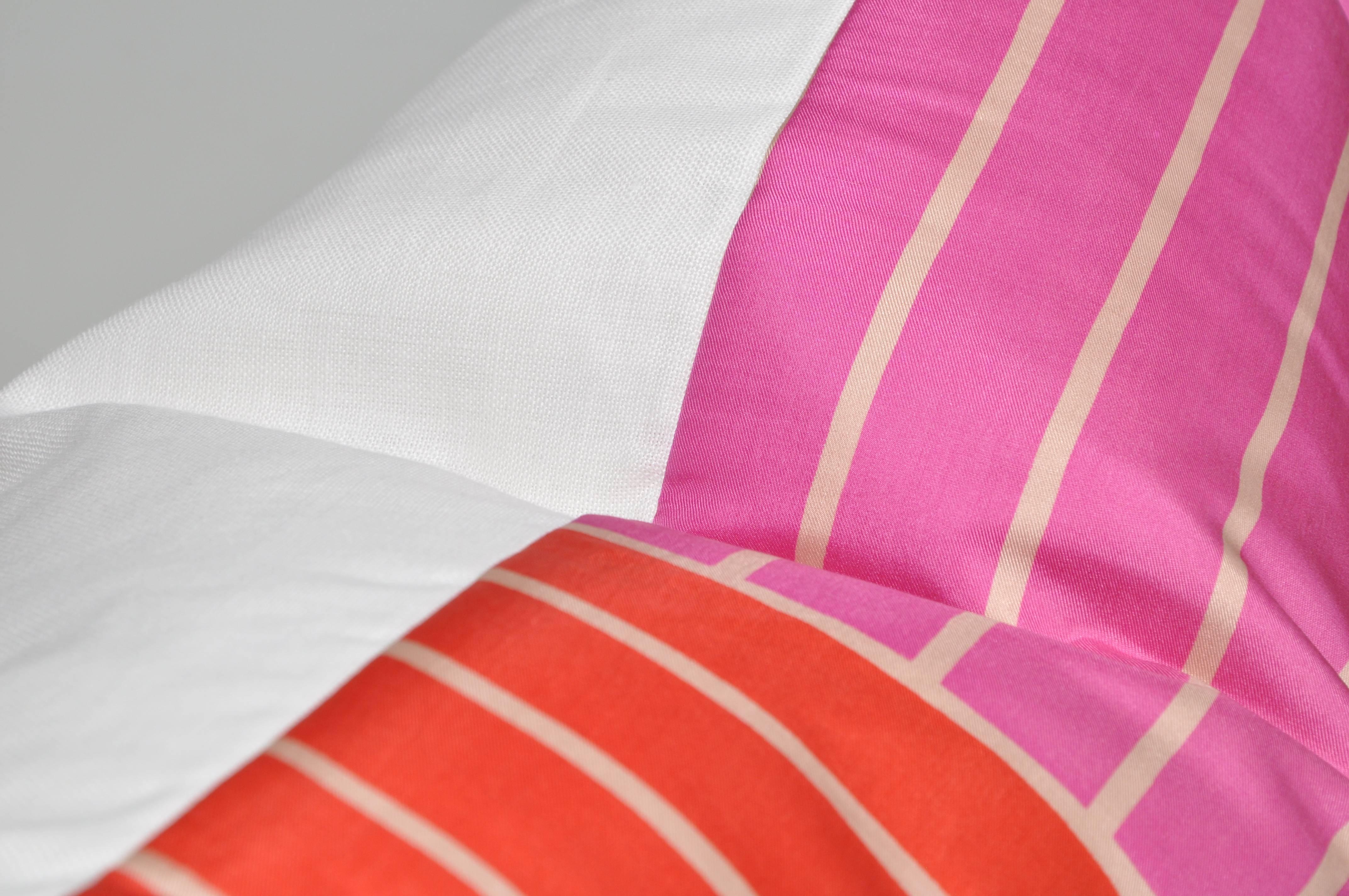 Mid-Century Modern Vintage Jacqmar Pink Pop Art Silk Fabric and Irish Linen Cushion Pillow For Sale