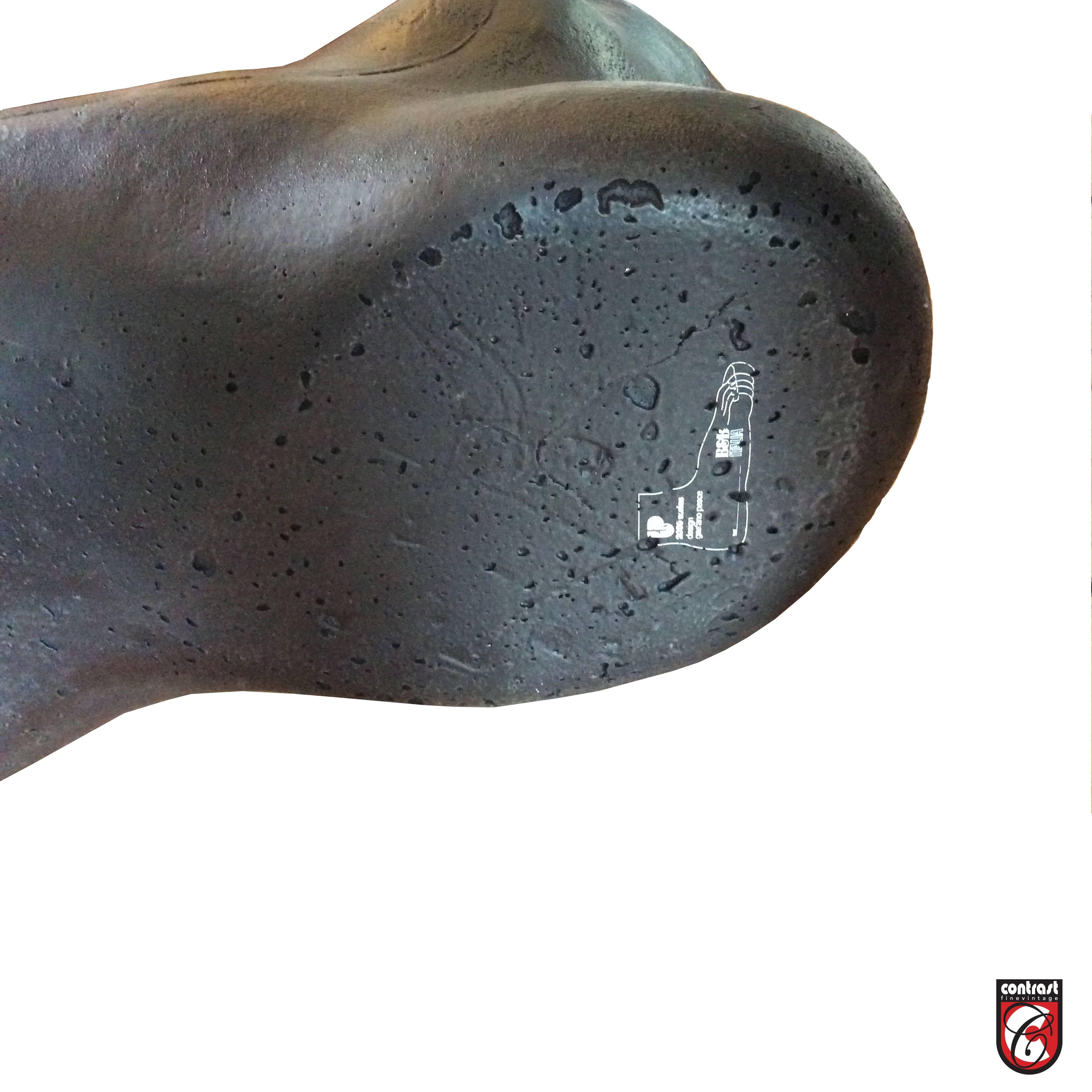 Pesce, an Italian designer which was experimenting with new materials and
unusual shapes inspired by life and emotions. The UP7 