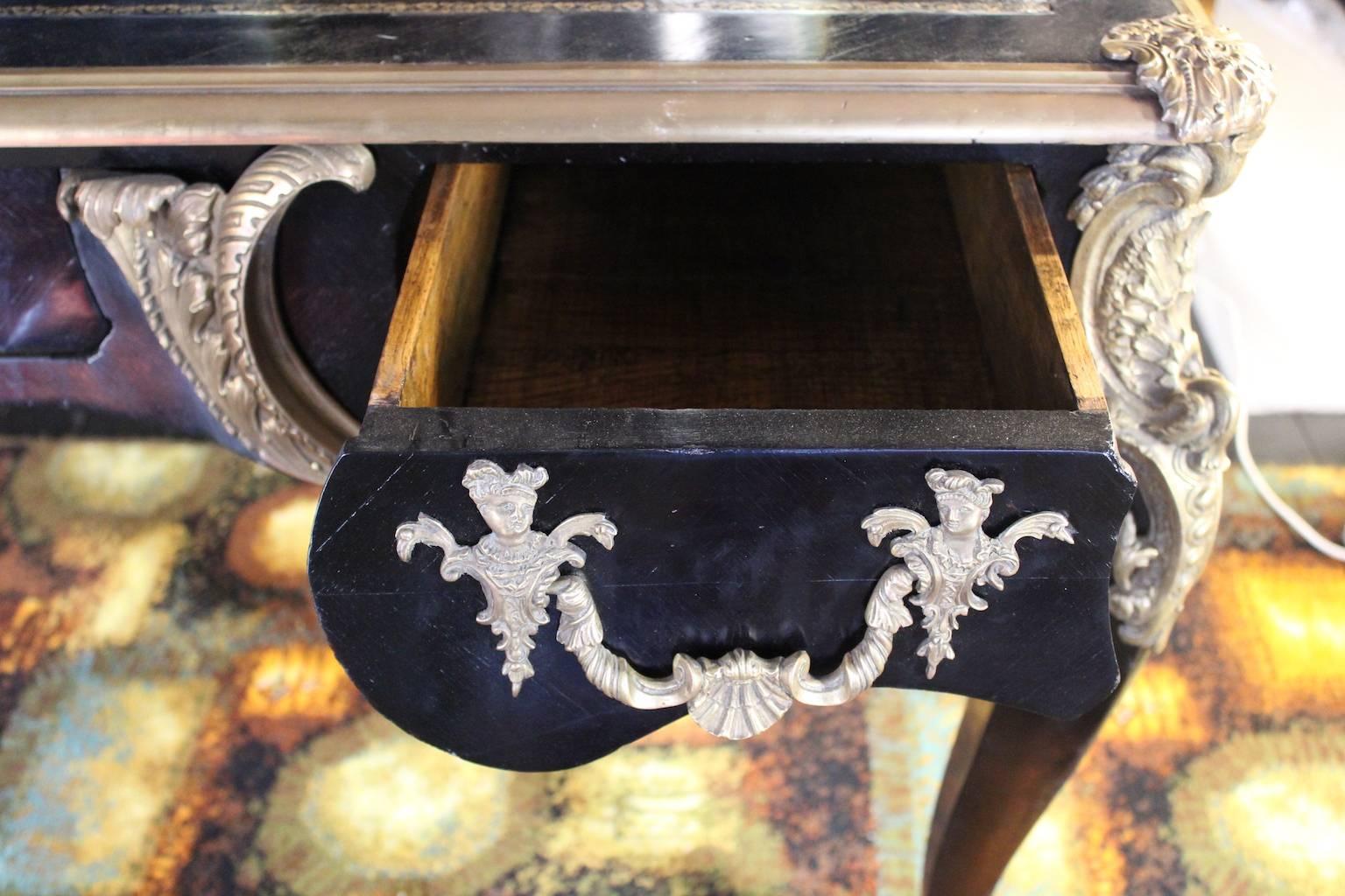  Beautiful rectangular Napoleon III Writing Desk early century black and gold In Excellent Condition For Sale In Milano, IT