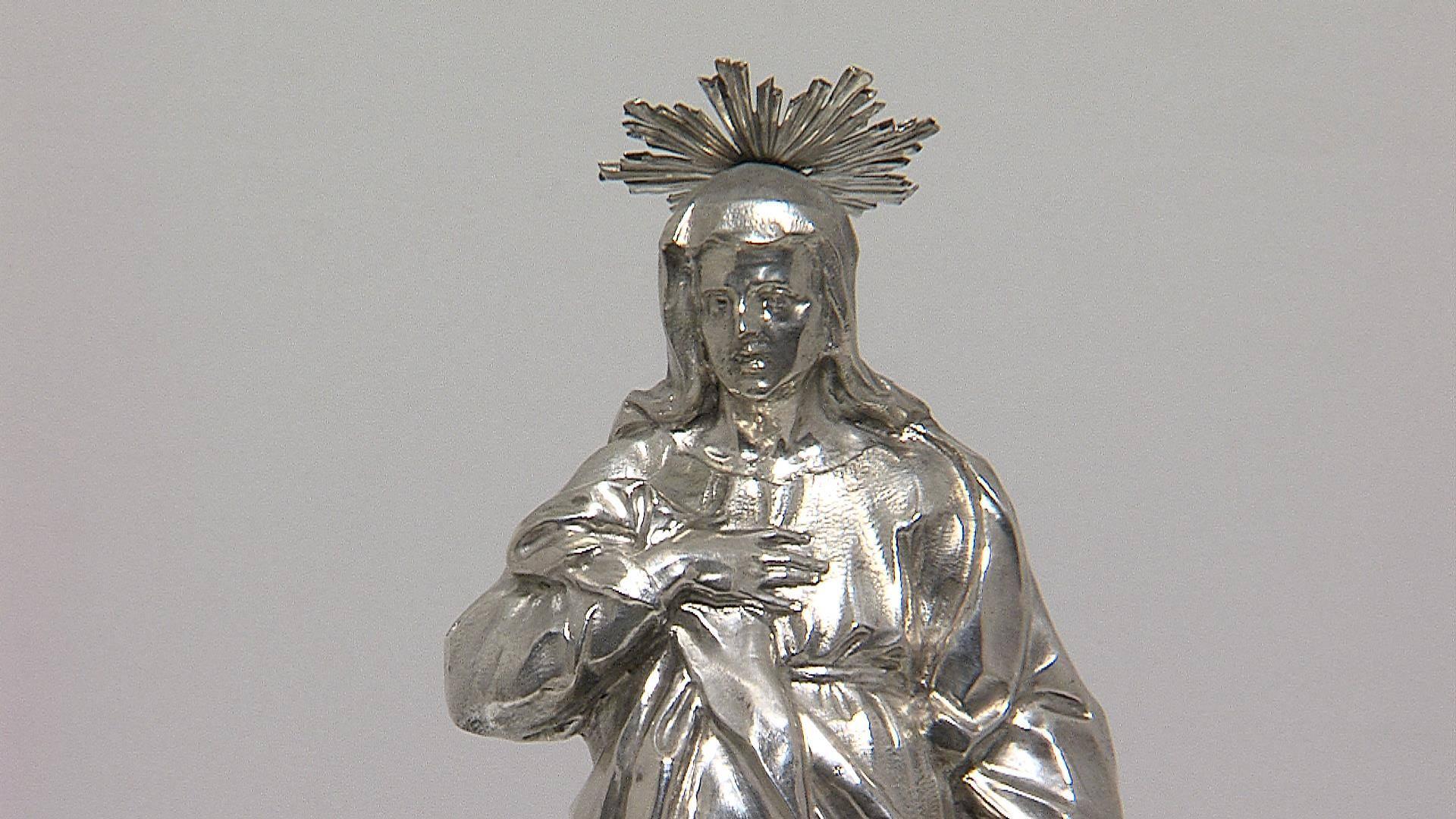 Mid-18th Century Set of Religious Figures in Repoussé Silver by Bartolomeo Borroni, Rome, 1750 For Sale