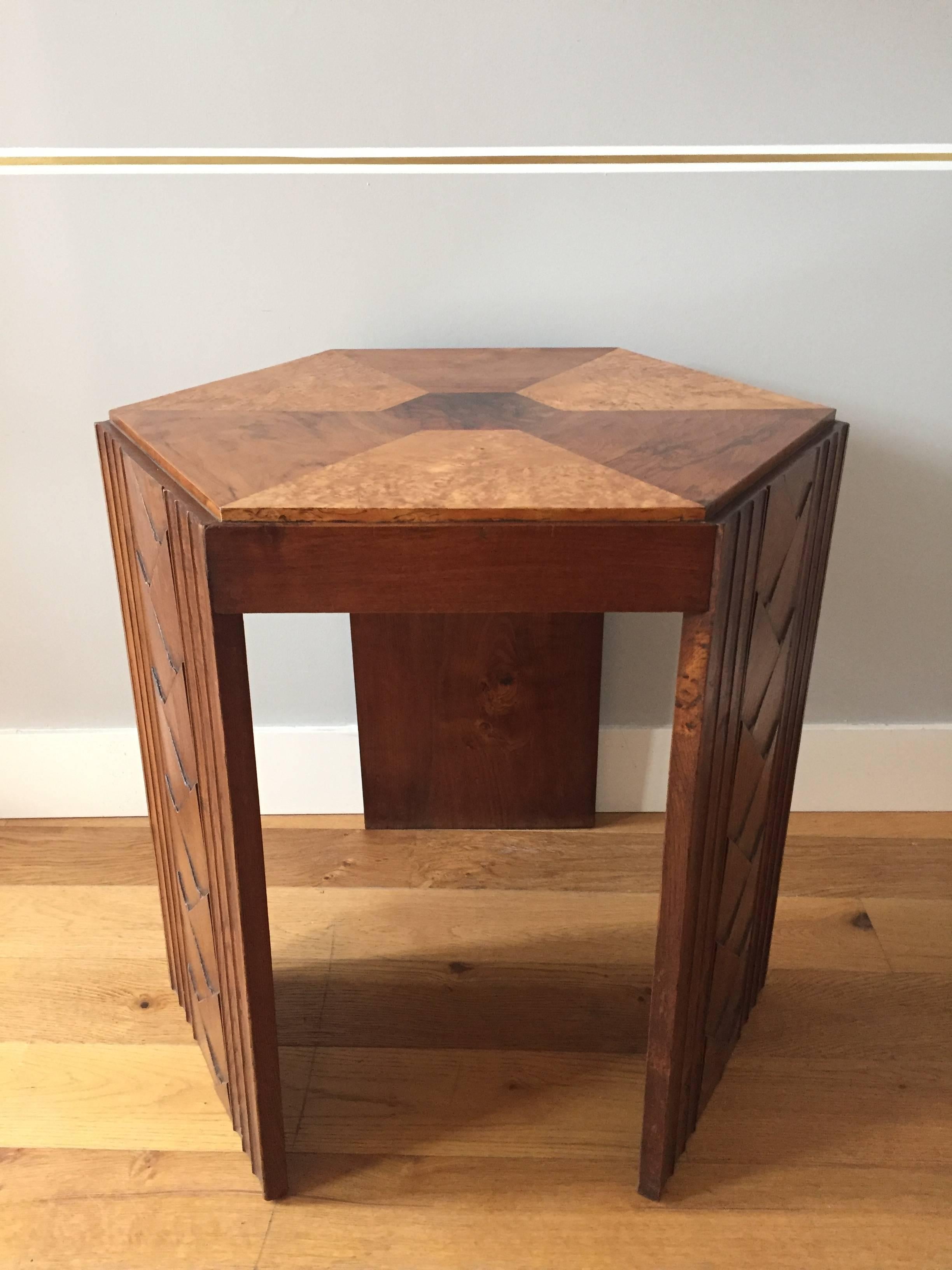 Rare Model French Art Deco Walnut Centre Table or Gueridon In Excellent Condition In London, GB