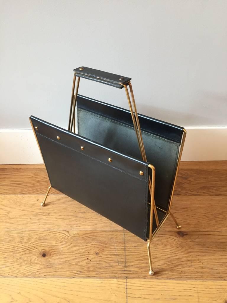 French 1950s Brass and Black Leather Magazine Holder In Excellent Condition In London, GB