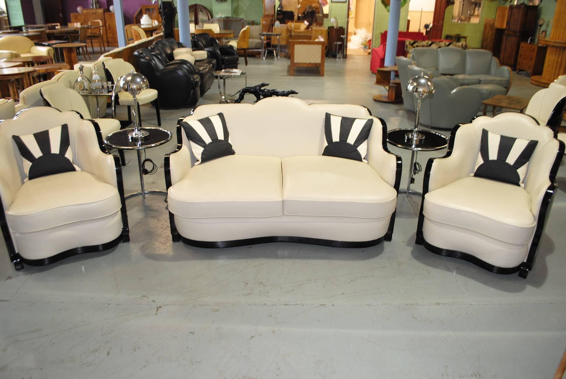 Original Art Deco Maurice Adams Three-Piece Suite In Excellent Condition For Sale In Wigan, Lancashire