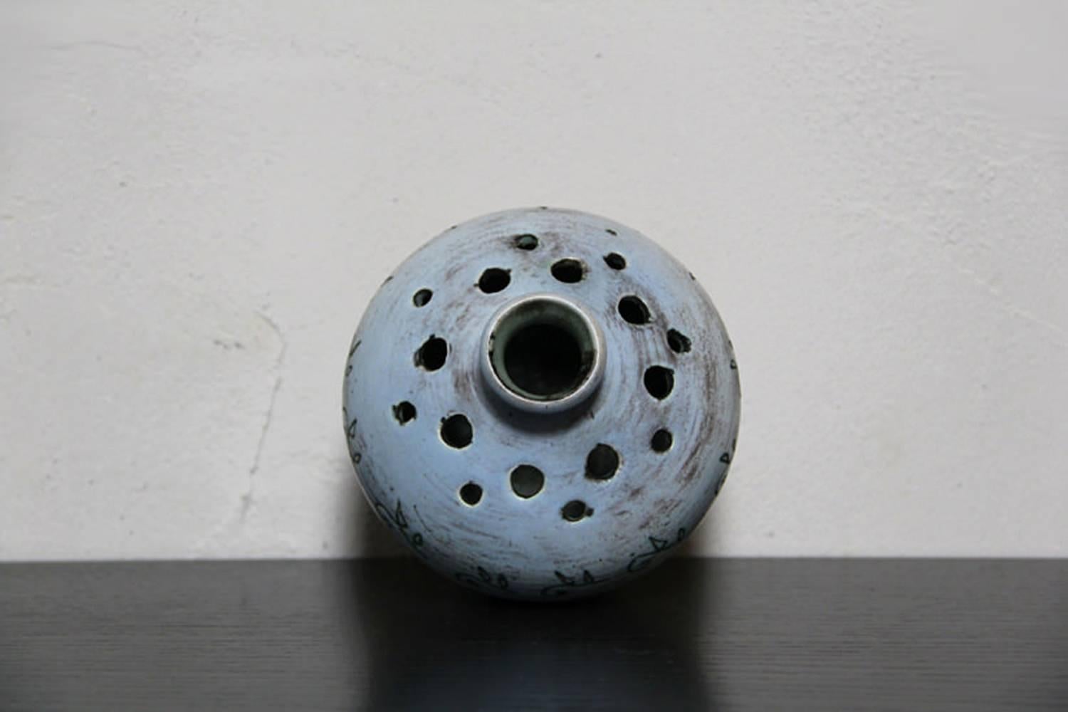 Mid-Century Modern Pastel Blue Ceramic Sgraffito Vase by Jacques Blin, France, 1950s For Sale