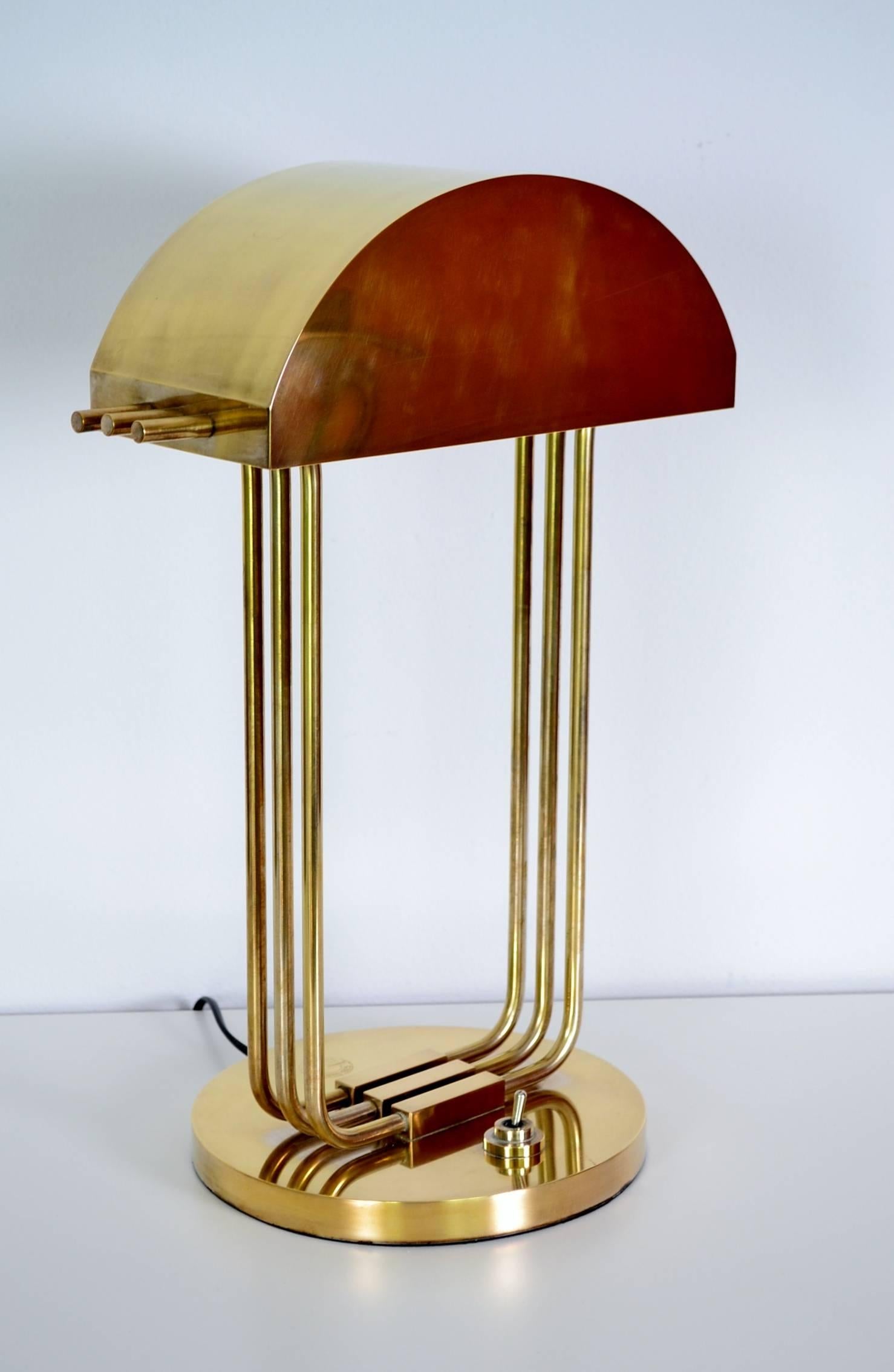 marcel breuer lamp paris 1925