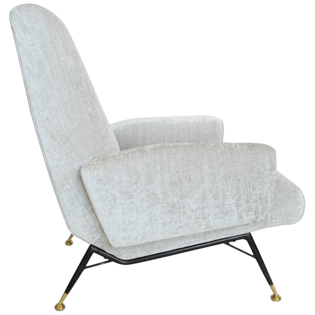 Italian Midcentury Armchair in White Chenille and Brass, 1950s