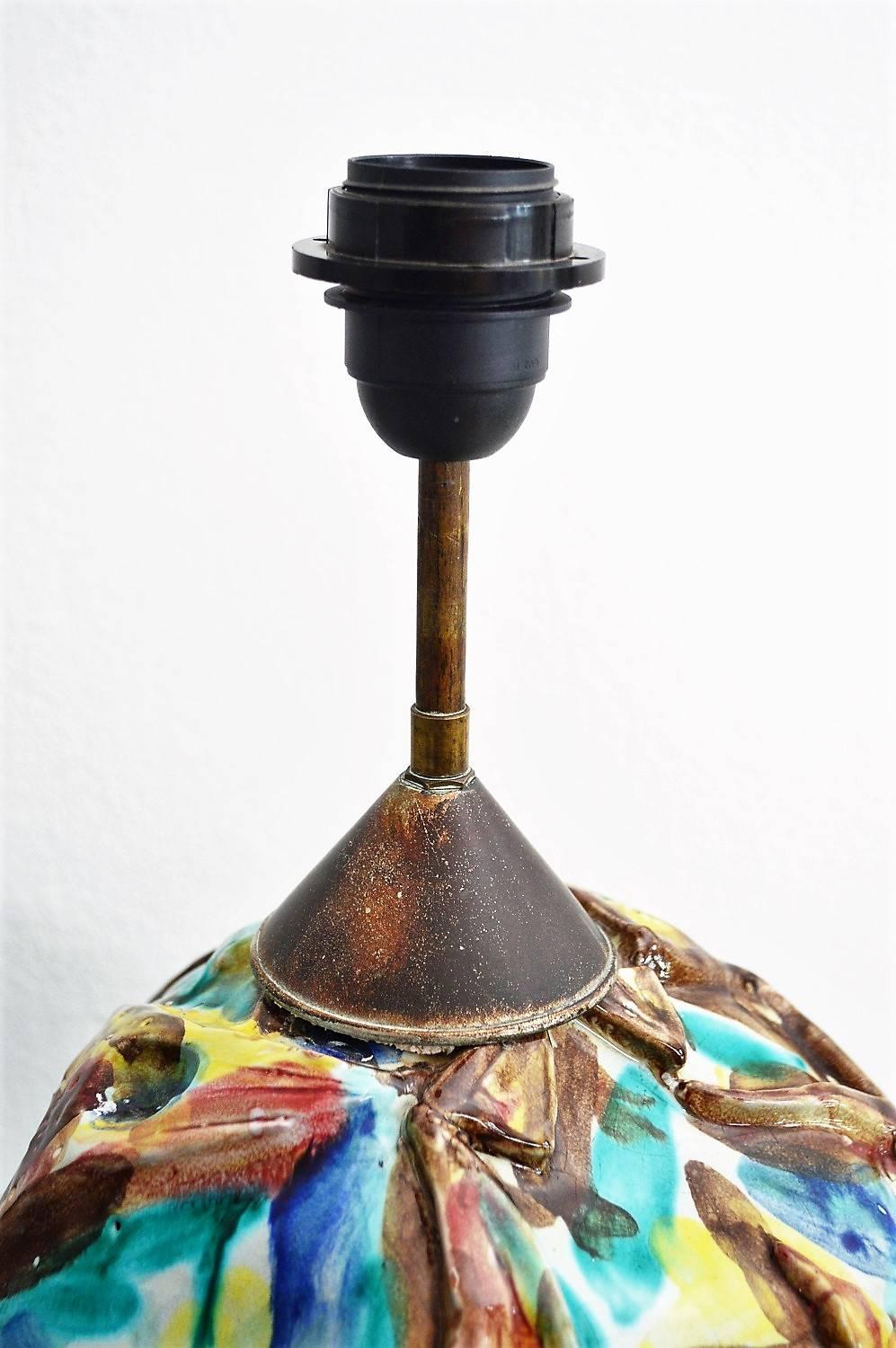 Mid-Century Modern Italian Mid-Century Hand-Crafted Artistic Ceramic Table Lamp, 1960s