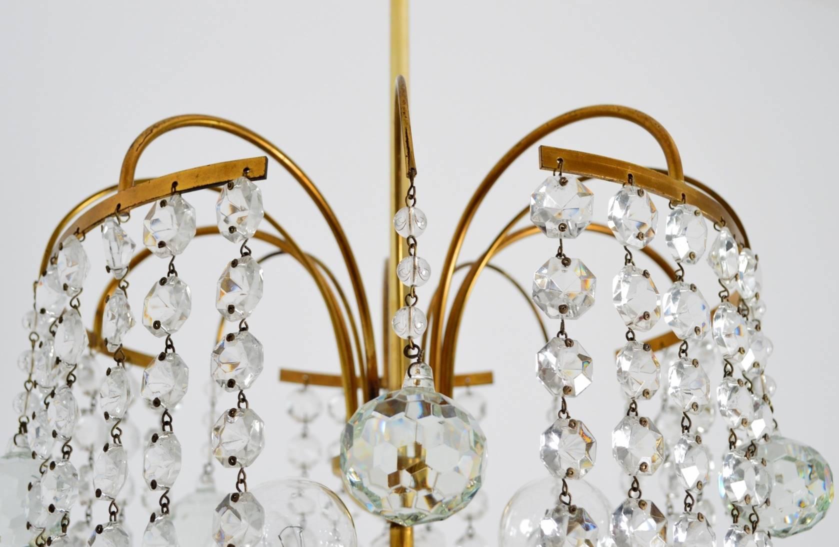 Mid-20th Century Austrian Midcentury Crystal Glass and Brass Chandelier, 1950s For Sale