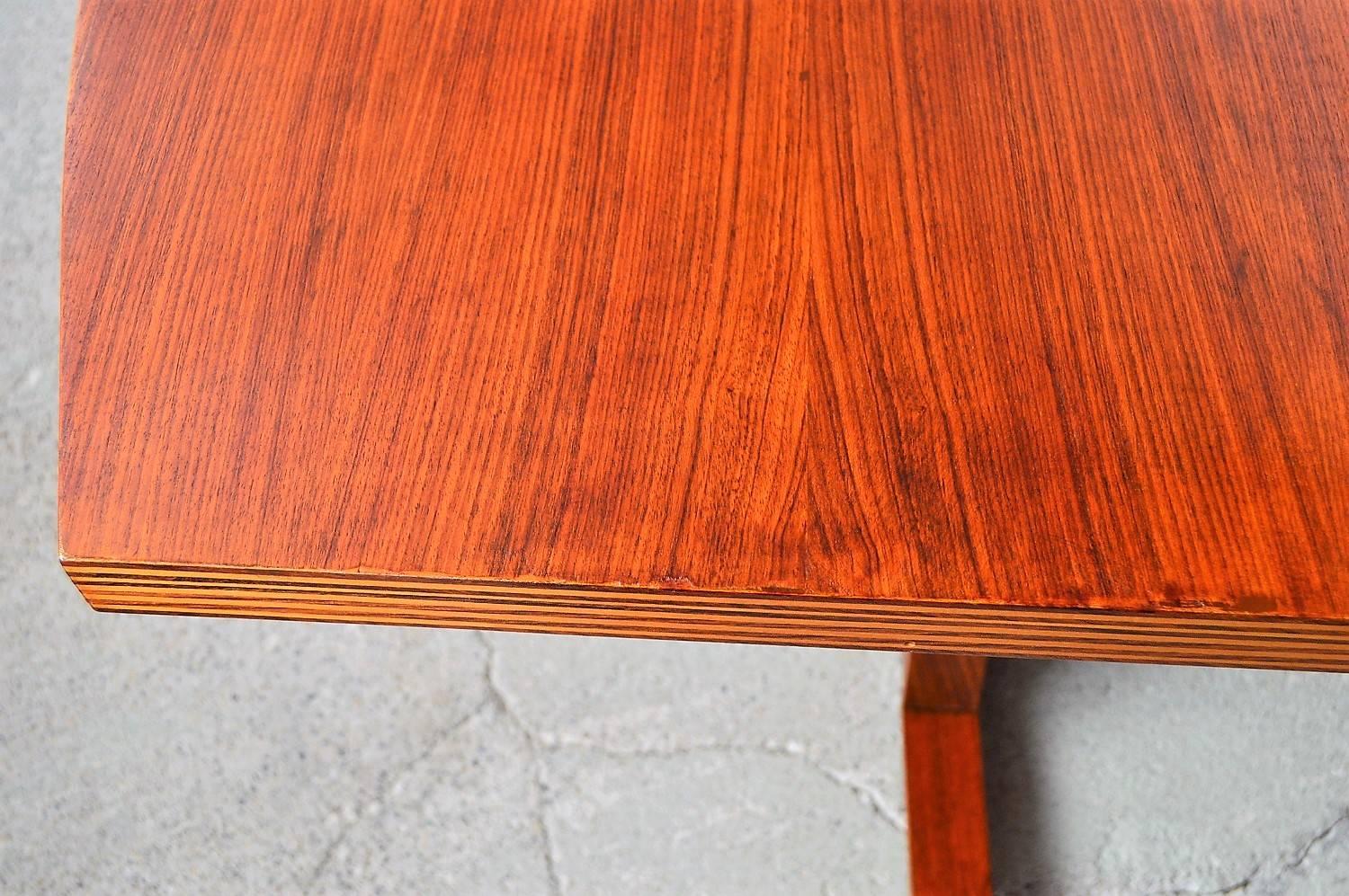 Italian Midcentury Dining or Conference Table, 1950s For Sale 3