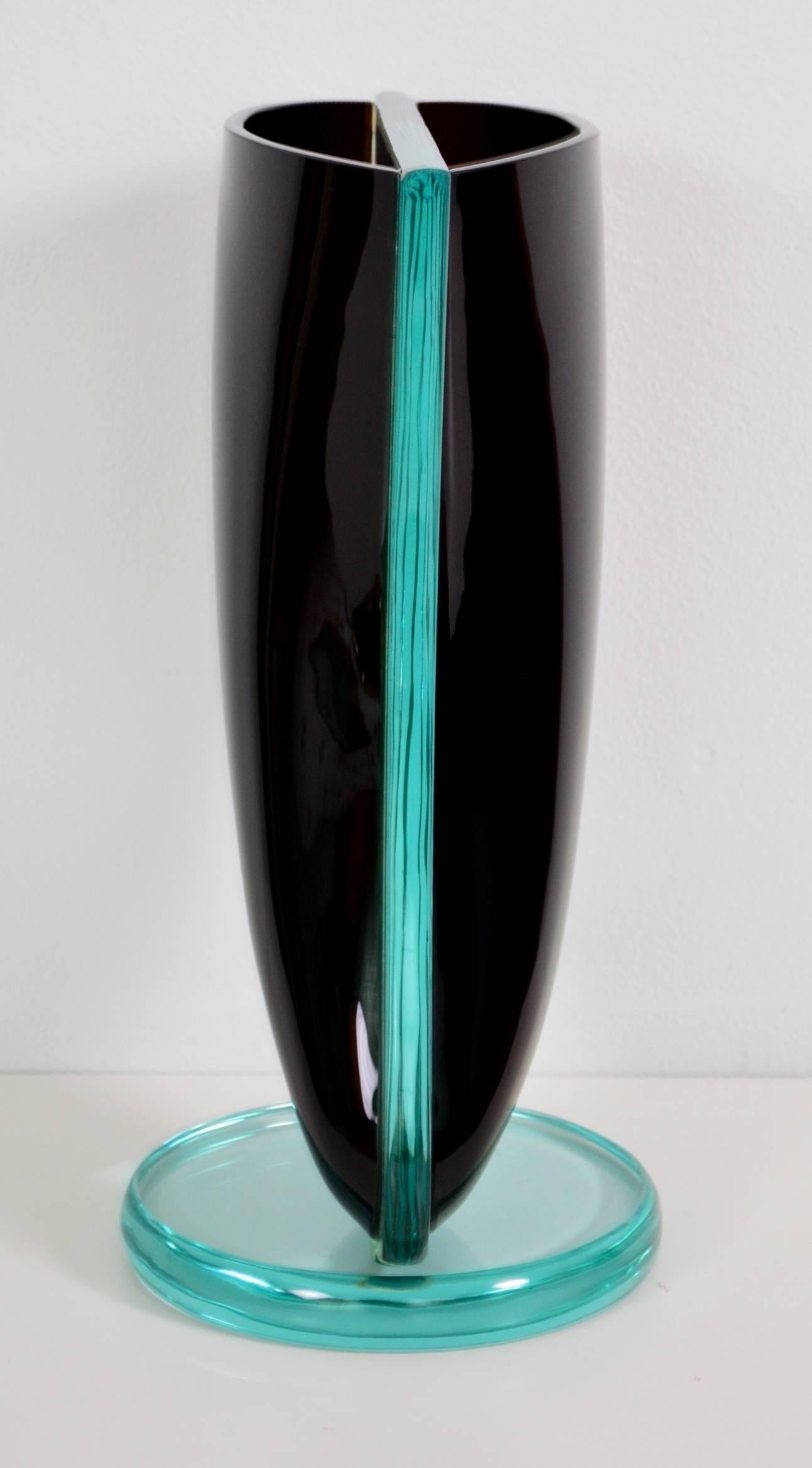 Mid-Century Modern Vase de collection italien en verre d'art de Murano du milieu du siècle dernier, signé, années 1970 en vente