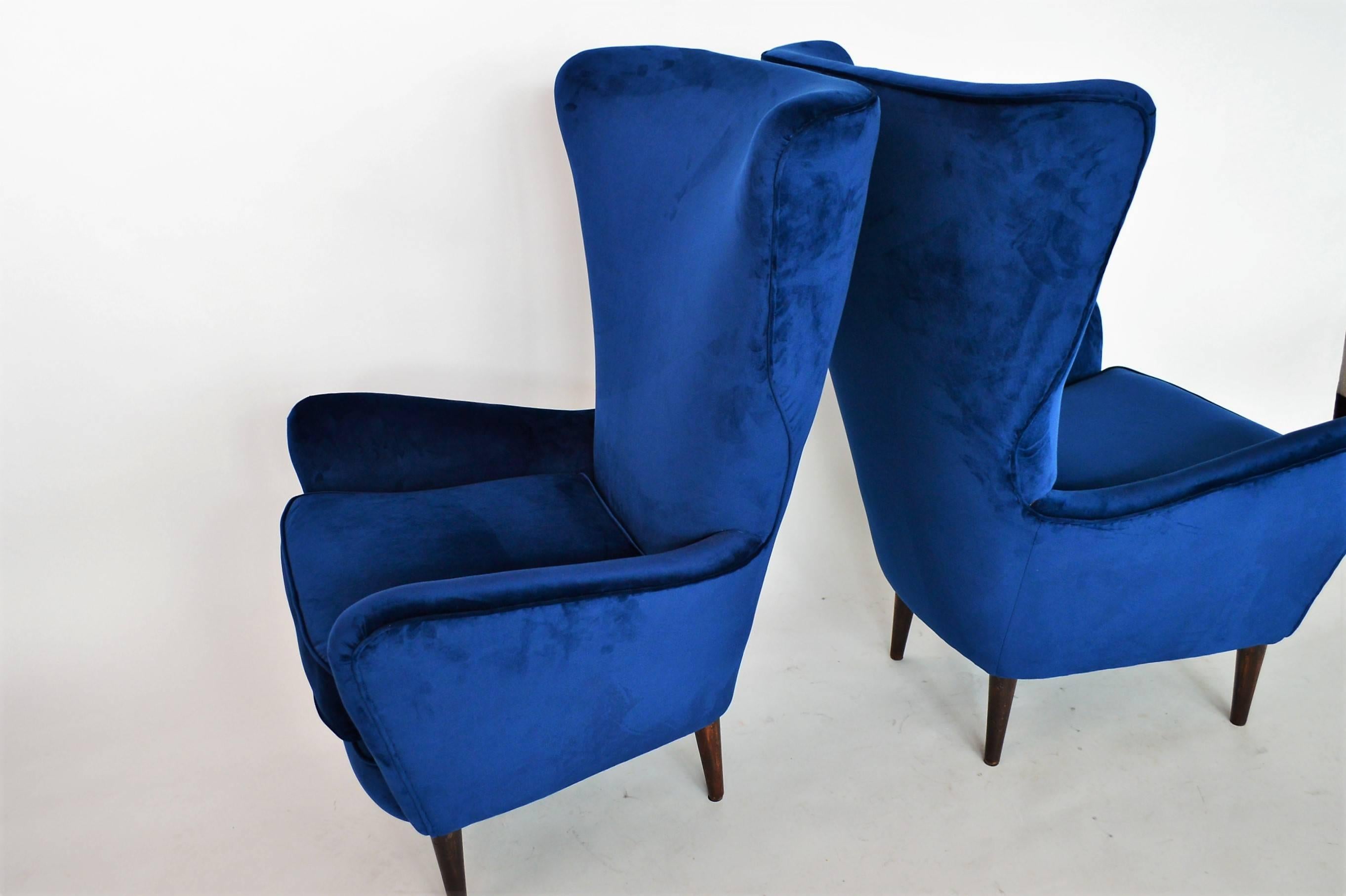 Mid-20th Century Italian Midcentury Armchairs Restored with Royal-Blue Velvet, 1950s