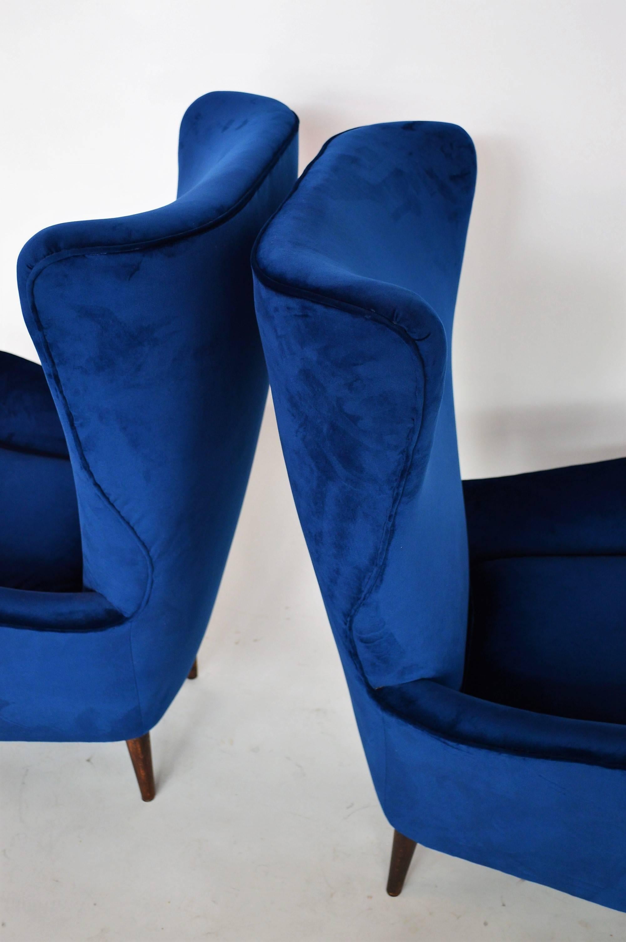 Italian Midcentury Armchairs Restored with Royal-Blue Velvet, 1950s 1