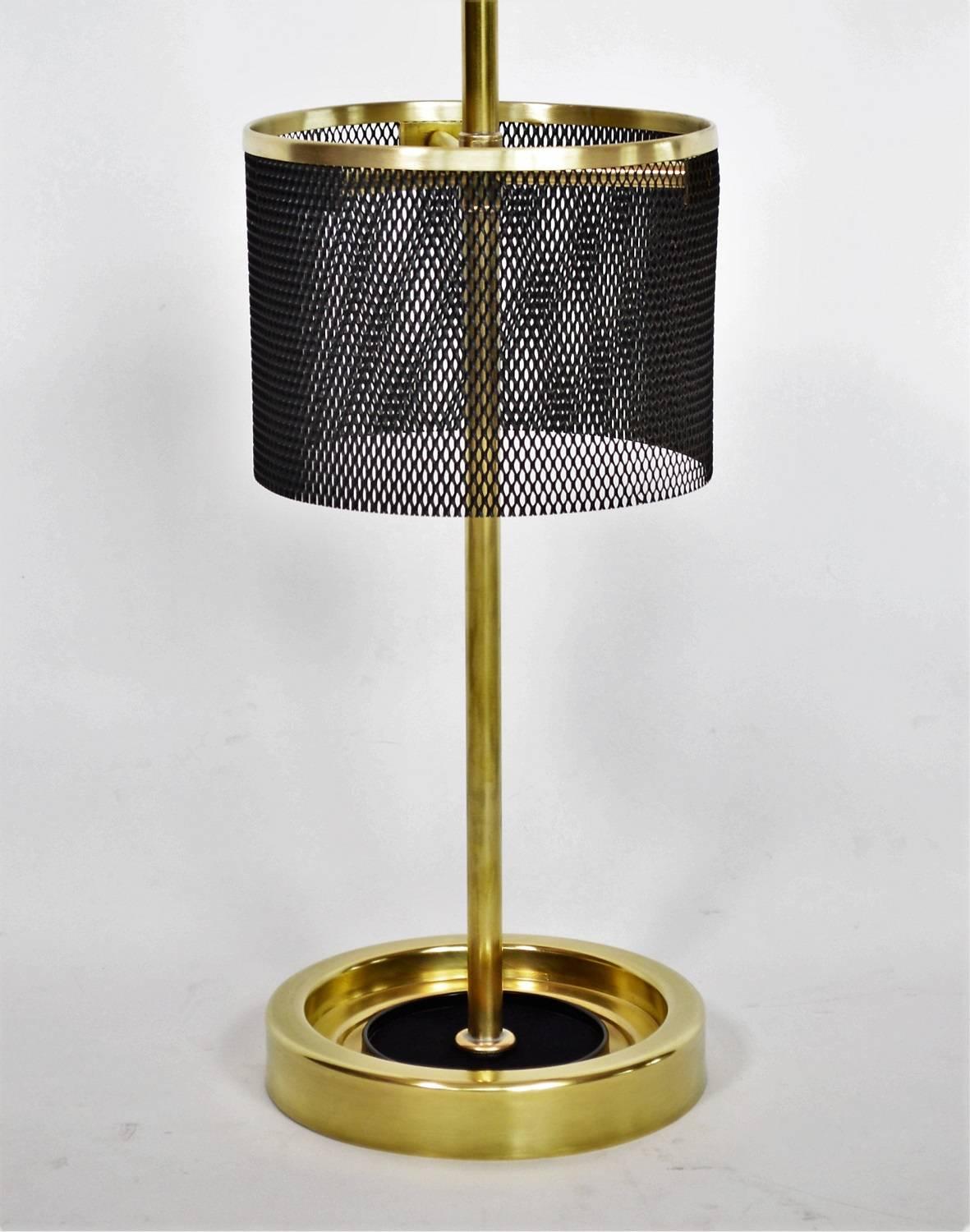 Gorgeous umbrella stand made of full brass and perforated metal with Bakelite knob in the style of Mathieu Matégot.
Manufactured in Italy in the 1950s, excellent design and highest craftsmanship.
The umbrella stand have been fully restored, the