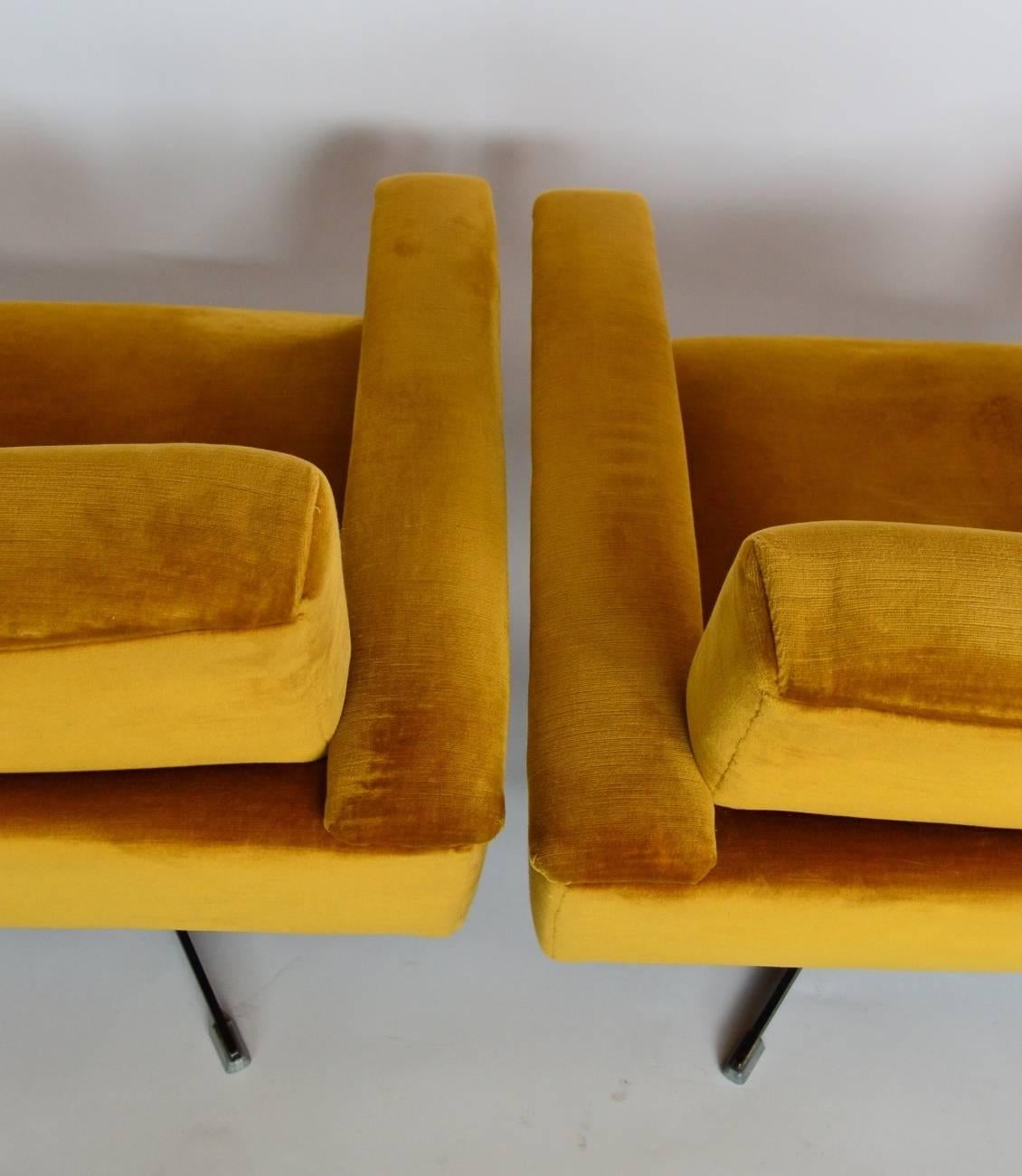 Mid-20th Century Swiss Mid-Century Men's Swivel Club Chairs or Lounge Chairs in Velvet, 1960s