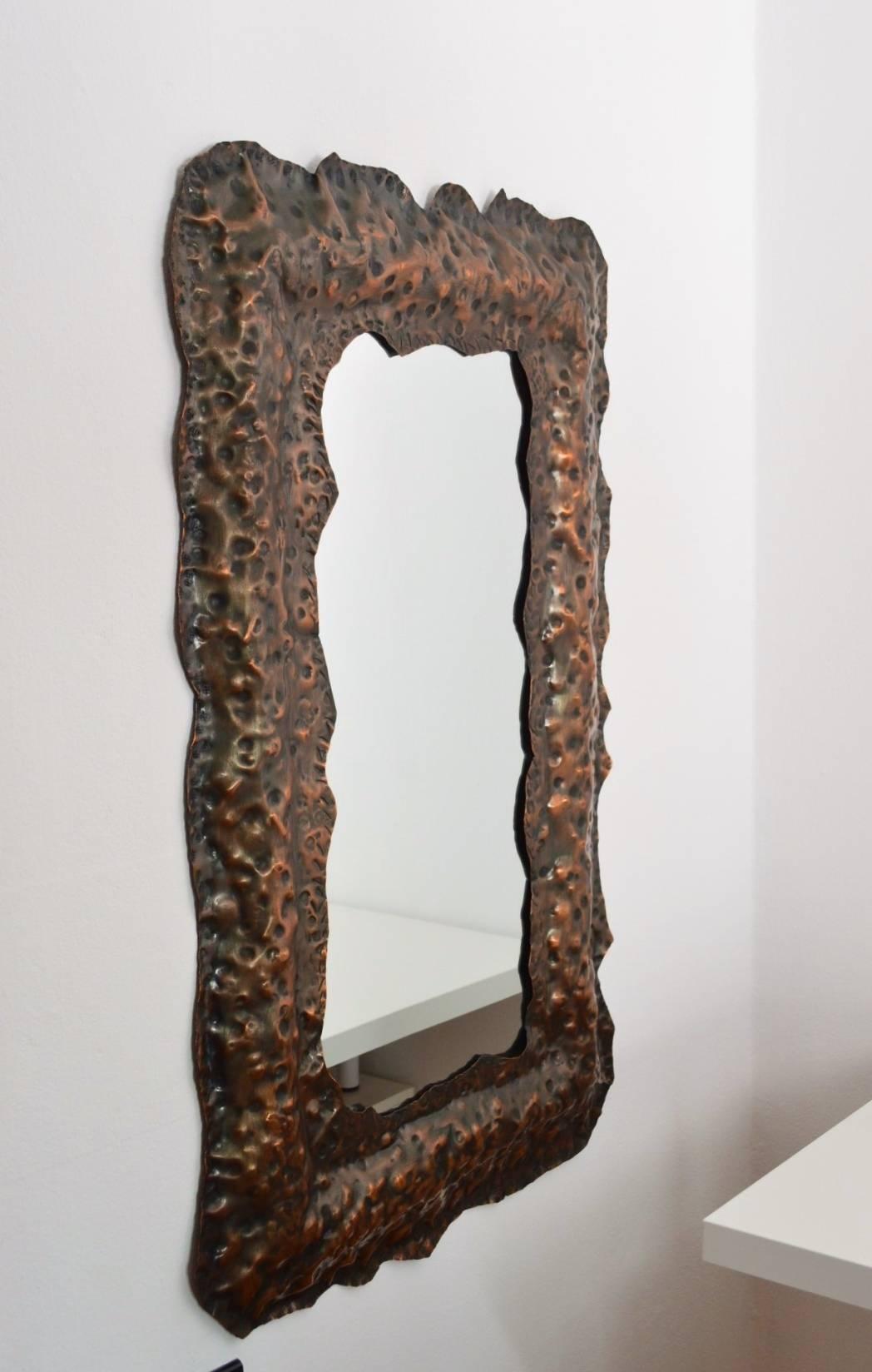 Hand-Crafted Vintage Brutalist Copper Wall Mirror, Italy, 1970s