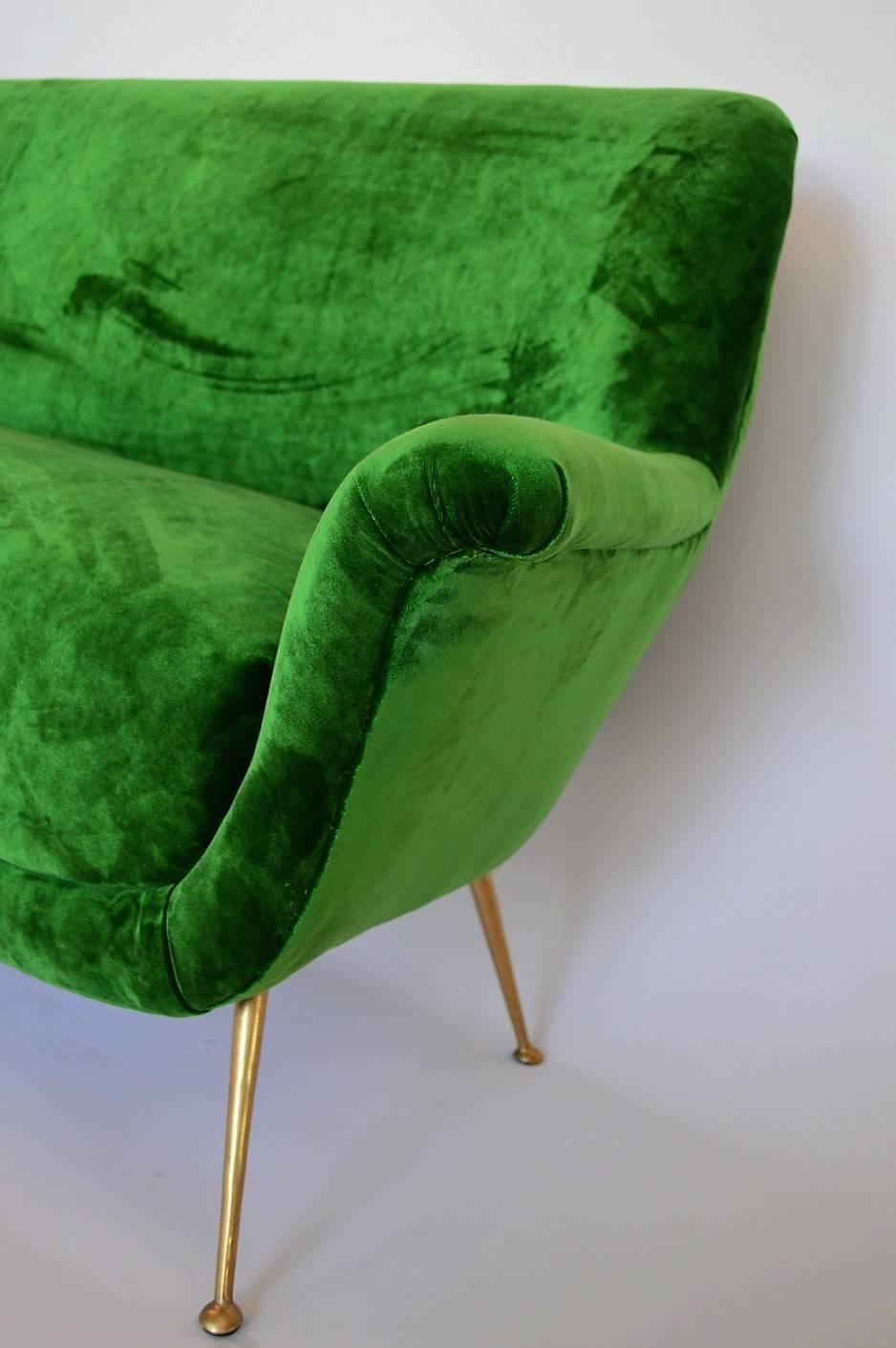 Mid-Century Modern Magnificent Italian Mid-Century Sofa Reupholstered with Emerald Velvet, 1950s