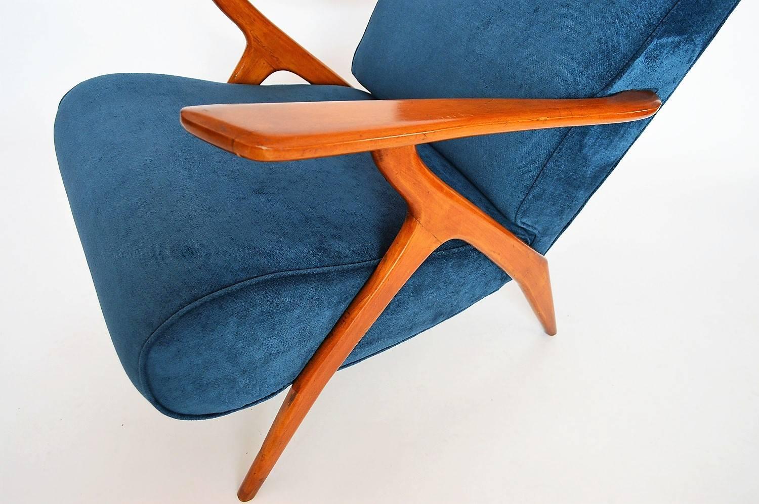 Antonio Gorgone Style Reclining Armchair Beechwood Velvet Reupholstered, 1950s 4