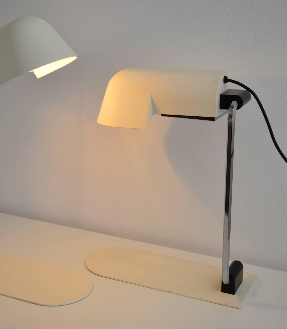 Space Age Table Lamp or Desk Lamp by Danilo Aroldi for Luci, 1975, Set of Two In Excellent Condition In Morazzone, Varese