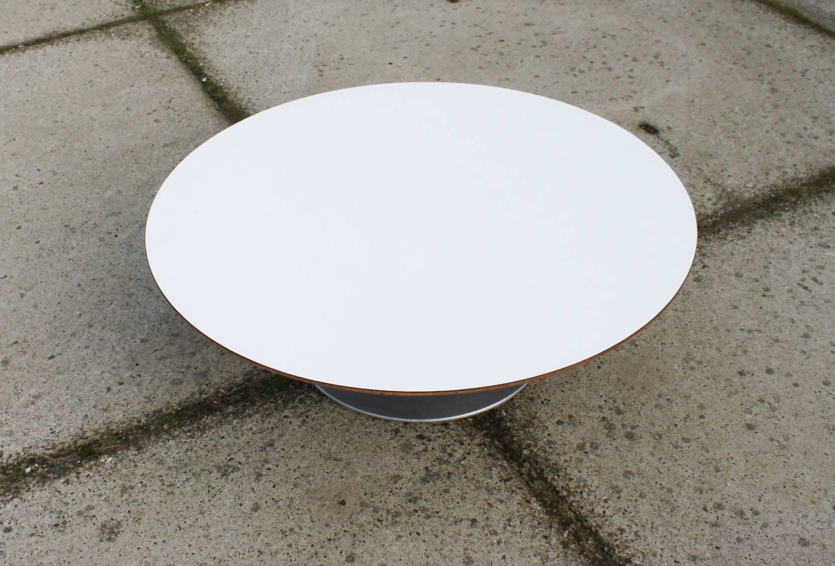 pierre paulin coffee table