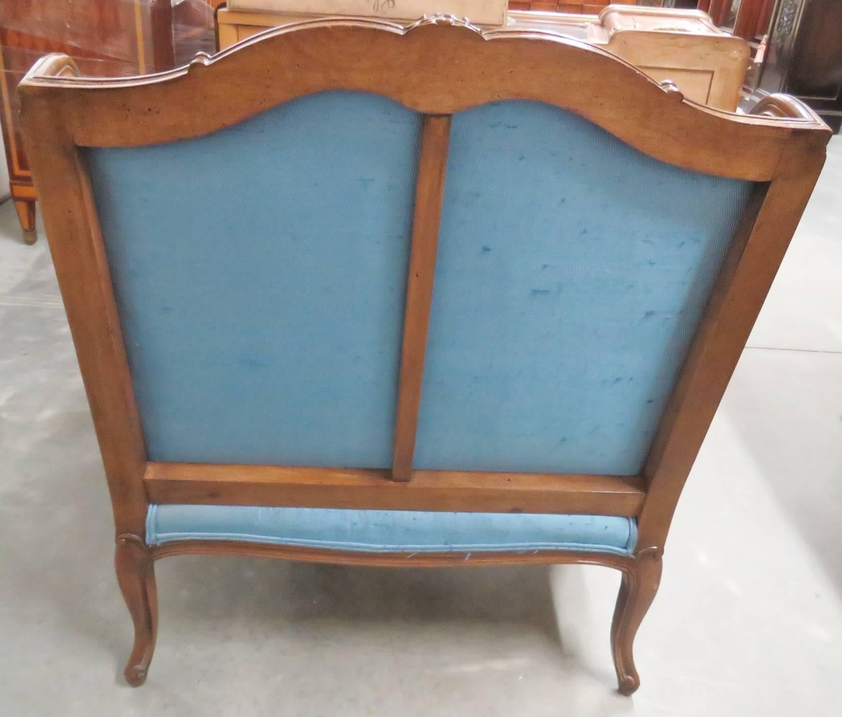 Louis XVI Style Upholstered Bergere In Good Condition In Swedesboro, NJ