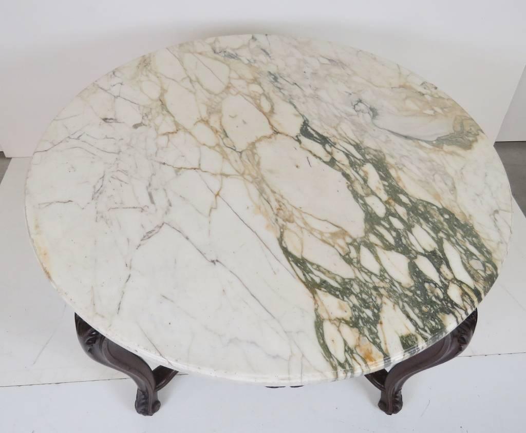 Rosewood Carrara Marble French Louis XV Carved Center Table In Fair Condition In Swedesboro, NJ