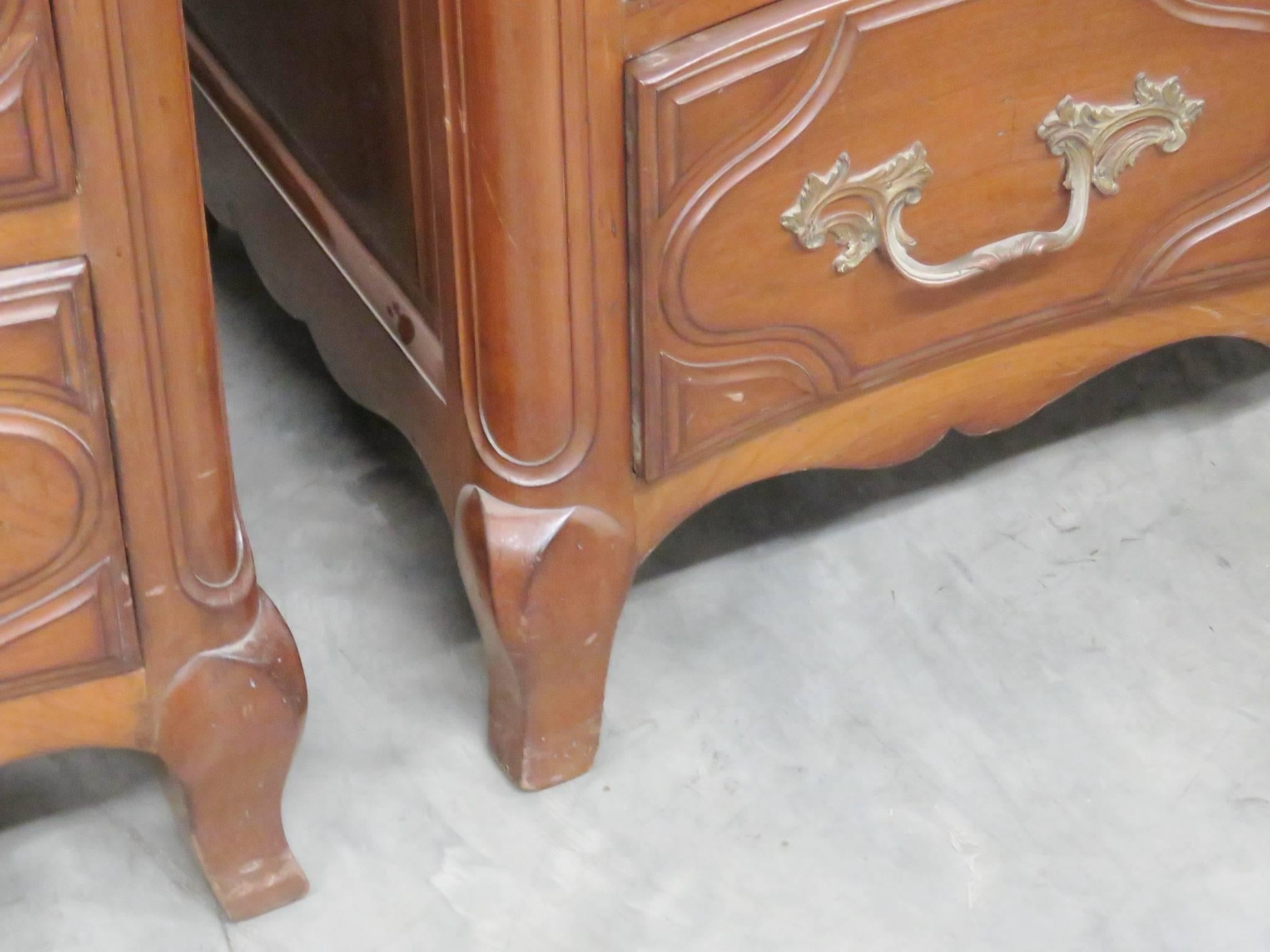 20th Century Pair of Auffray Style Carved Walnut Louis XV Commodes Dressers For Sale