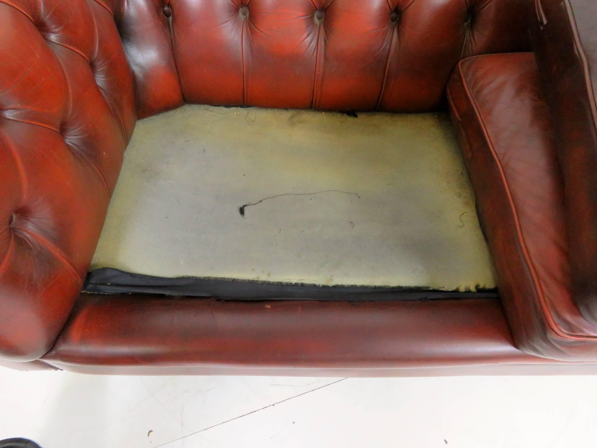 Antique English Leather Chesterfield Sofa 1