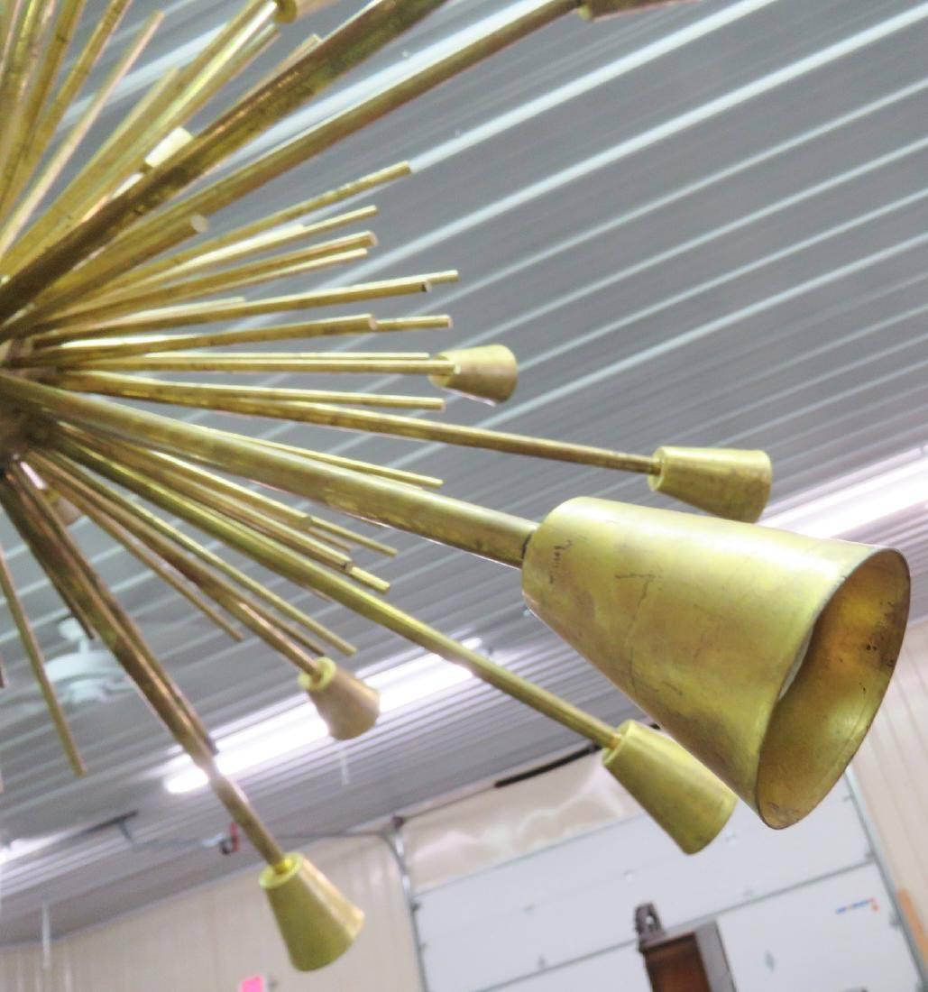 Modern Design Brass Sputnik Chandelier In Excellent Condition In Swedesboro, NJ