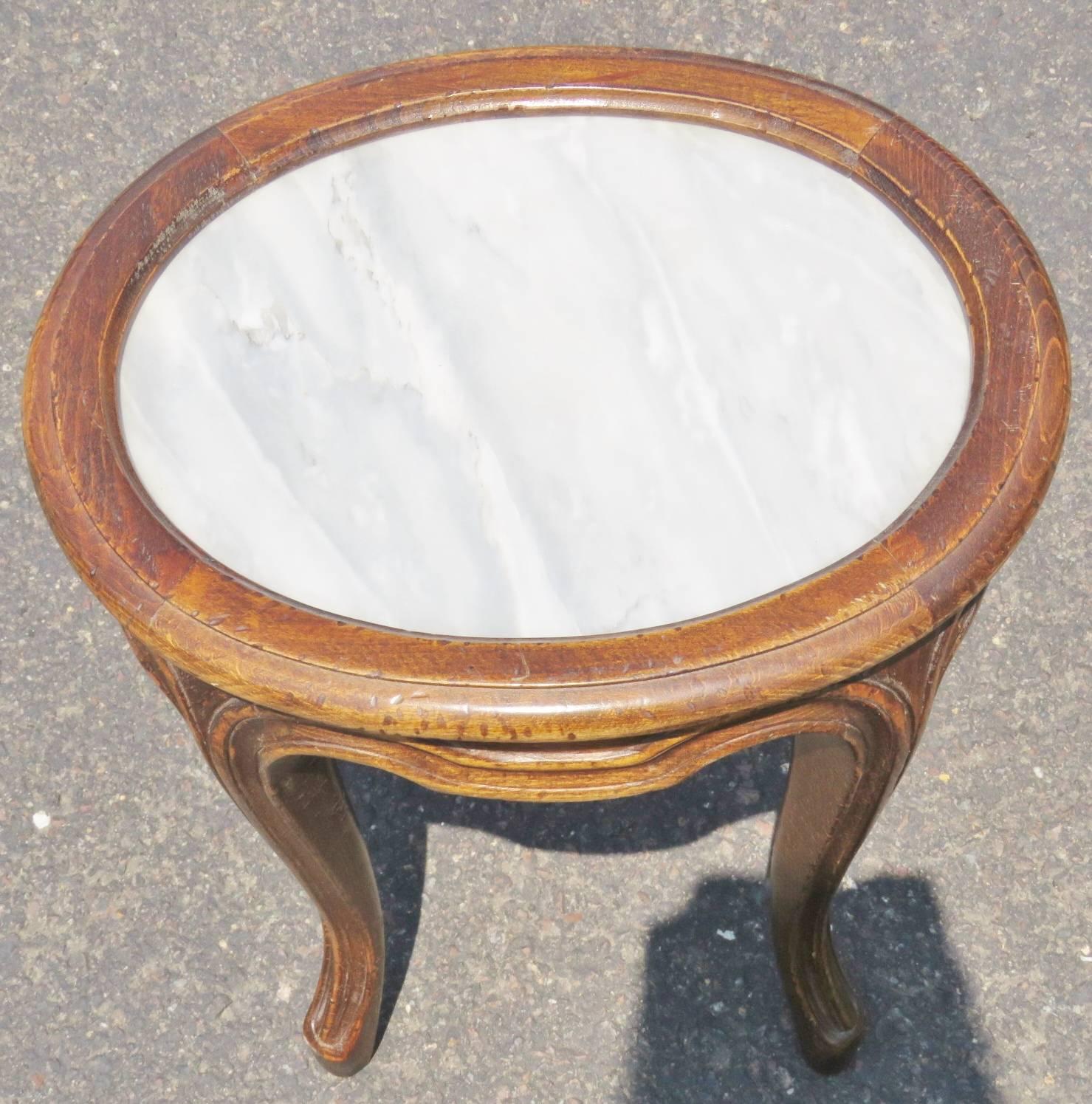 Pair of French Provincial Marbletop Walnut Stands In Good Condition For Sale In Swedesboro, NJ