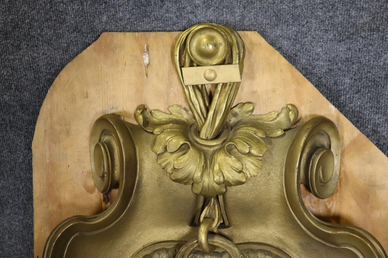 Francese Coppia di scensori a 5 bracci francese dell'inizio del 19° secolo, di dimensioni da palazzo in vendita