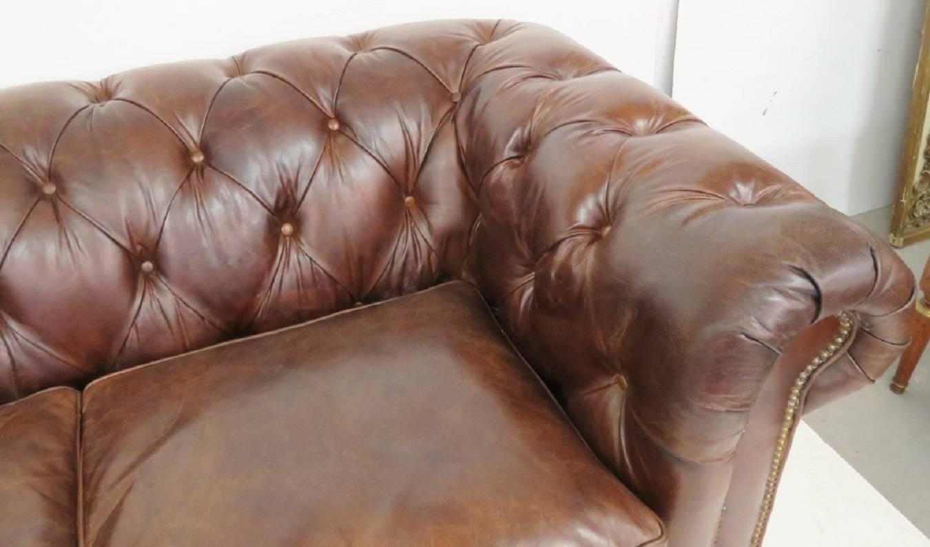 Brown Tufted Leather Chesterfield Sofa In Good Condition In Swedesboro, NJ