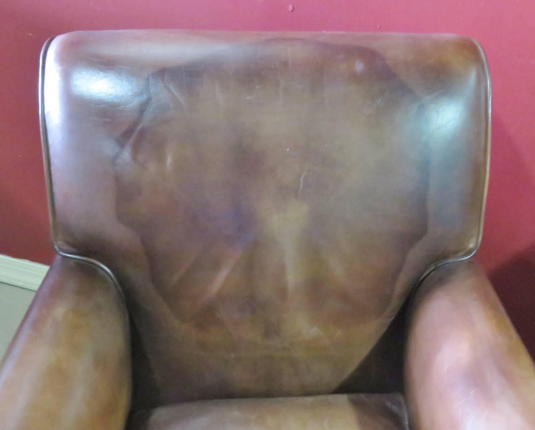 Pair of Brown Leather Club Chairs In Good Condition In Swedesboro, NJ