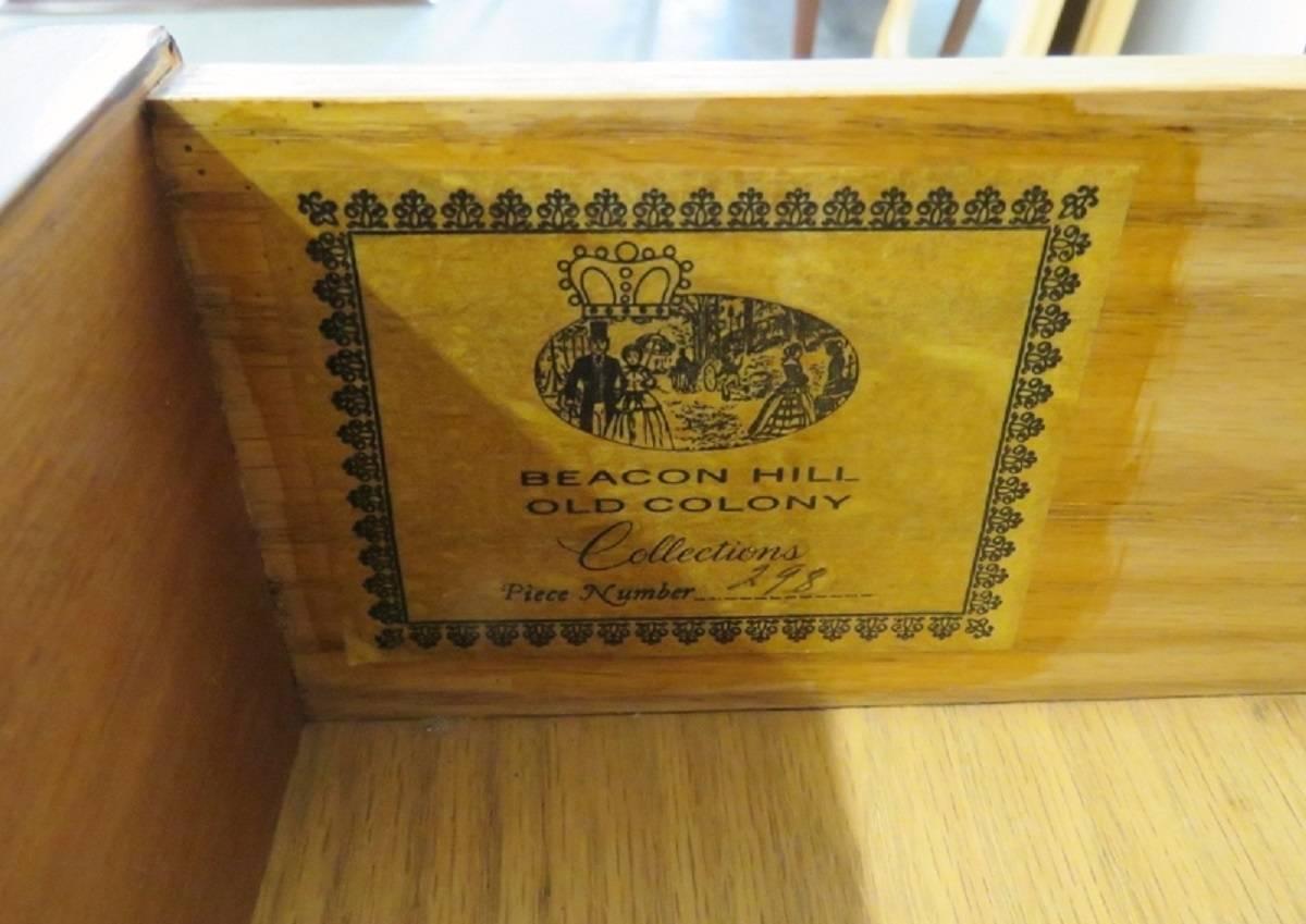 Beacon Hill Old Colony Bookcase Desk In Good Condition In Swedesboro, NJ