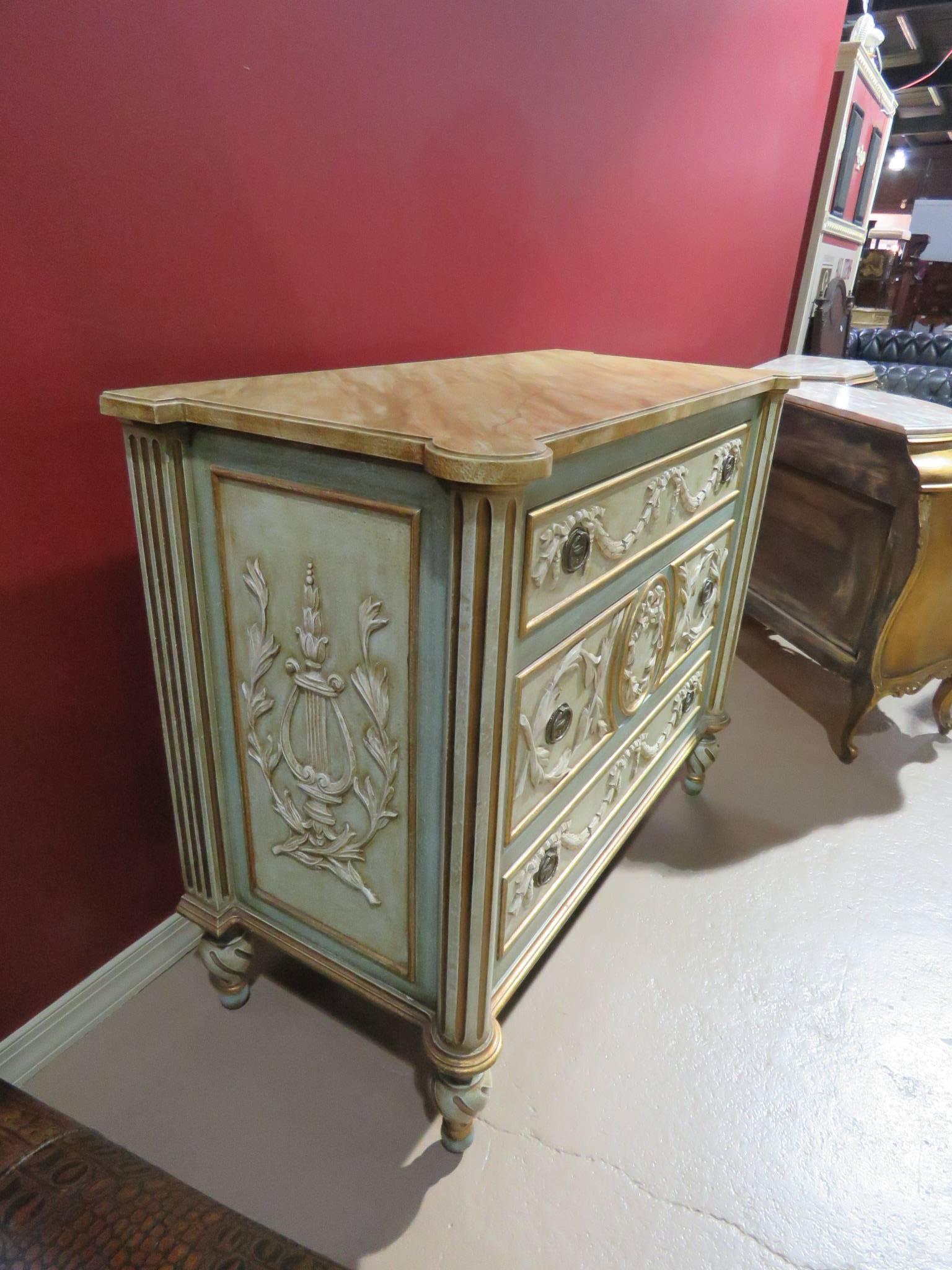 French Style Cream & Turquoise Painted Commode In Good Condition In Swedesboro, NJ