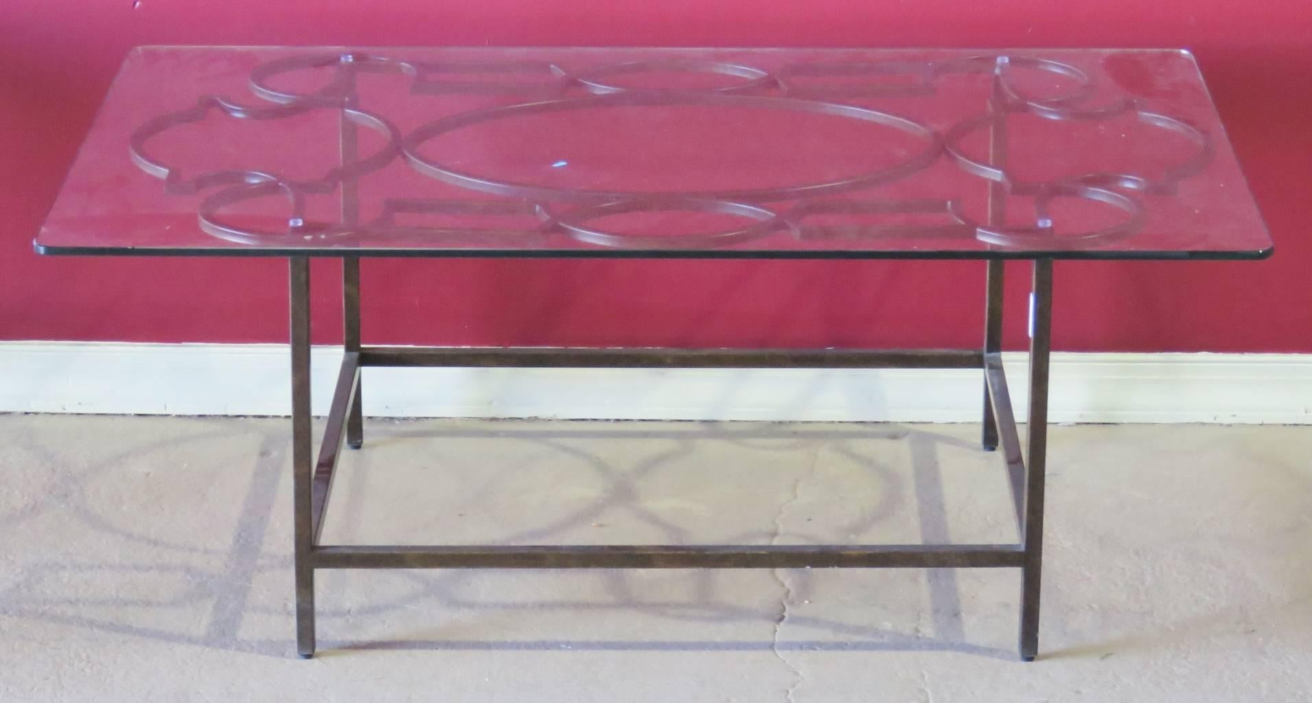 Deco Style Glass Top Coffee Table In Excellent Condition In Swedesboro, NJ