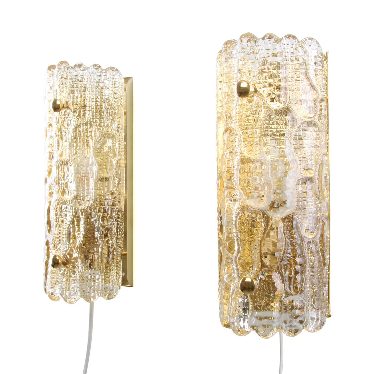 Gefion Sconces 'Pair', Crystal Glass Wall Lights by Lyfa/Orrefors, 1960s In Excellent Condition For Sale In Frederiksberg, DK