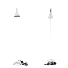 AJ Floor Lamp, Arne Jacobsen, Louis Poulsen, 1957. the Classic White Floor Light